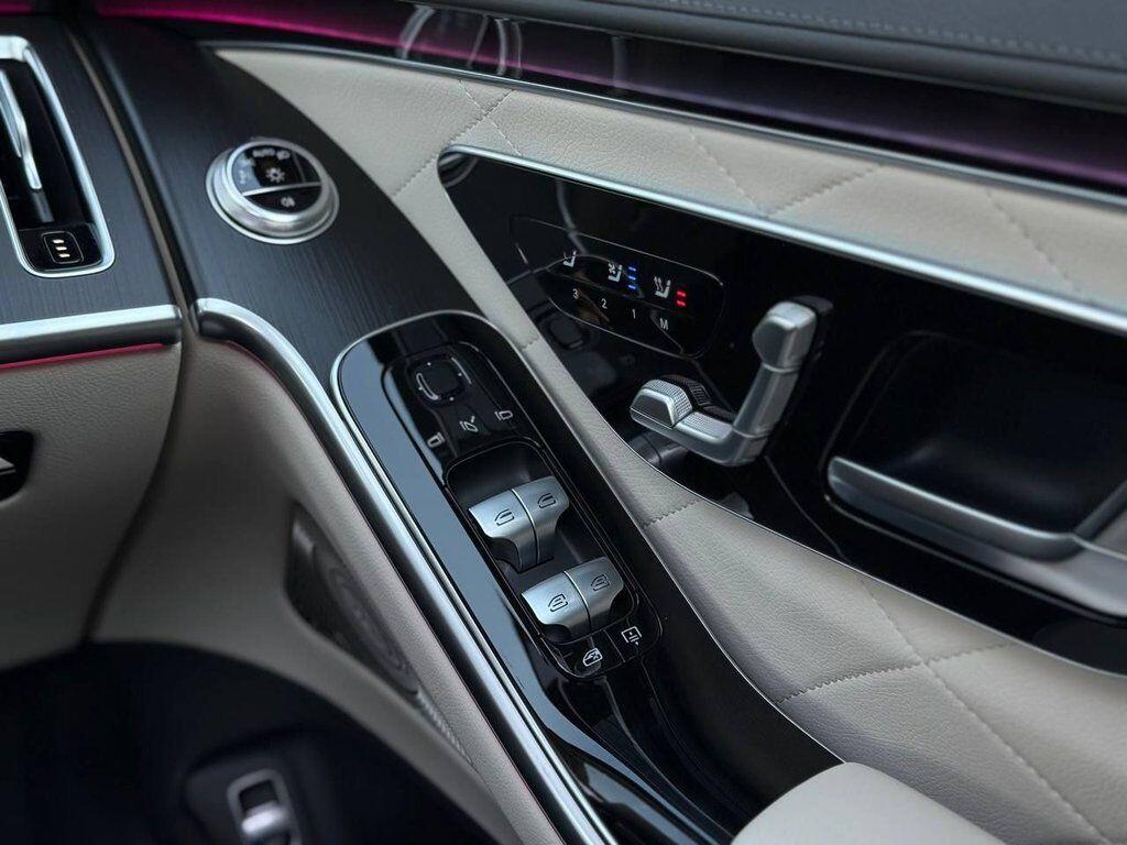 Mercedes-Benz S Class view 76
