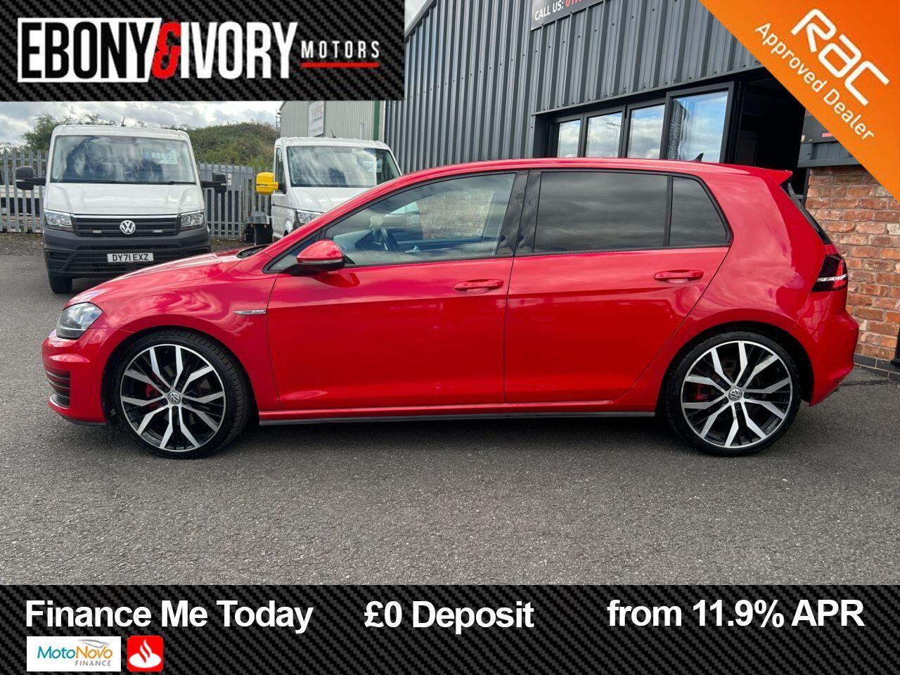 Volkswagen Golf view 2