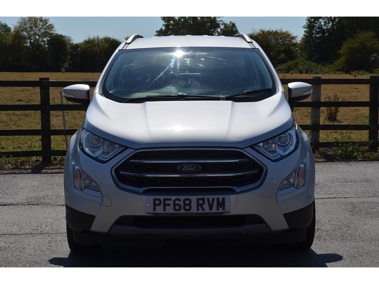 Ford EcoSport view 4