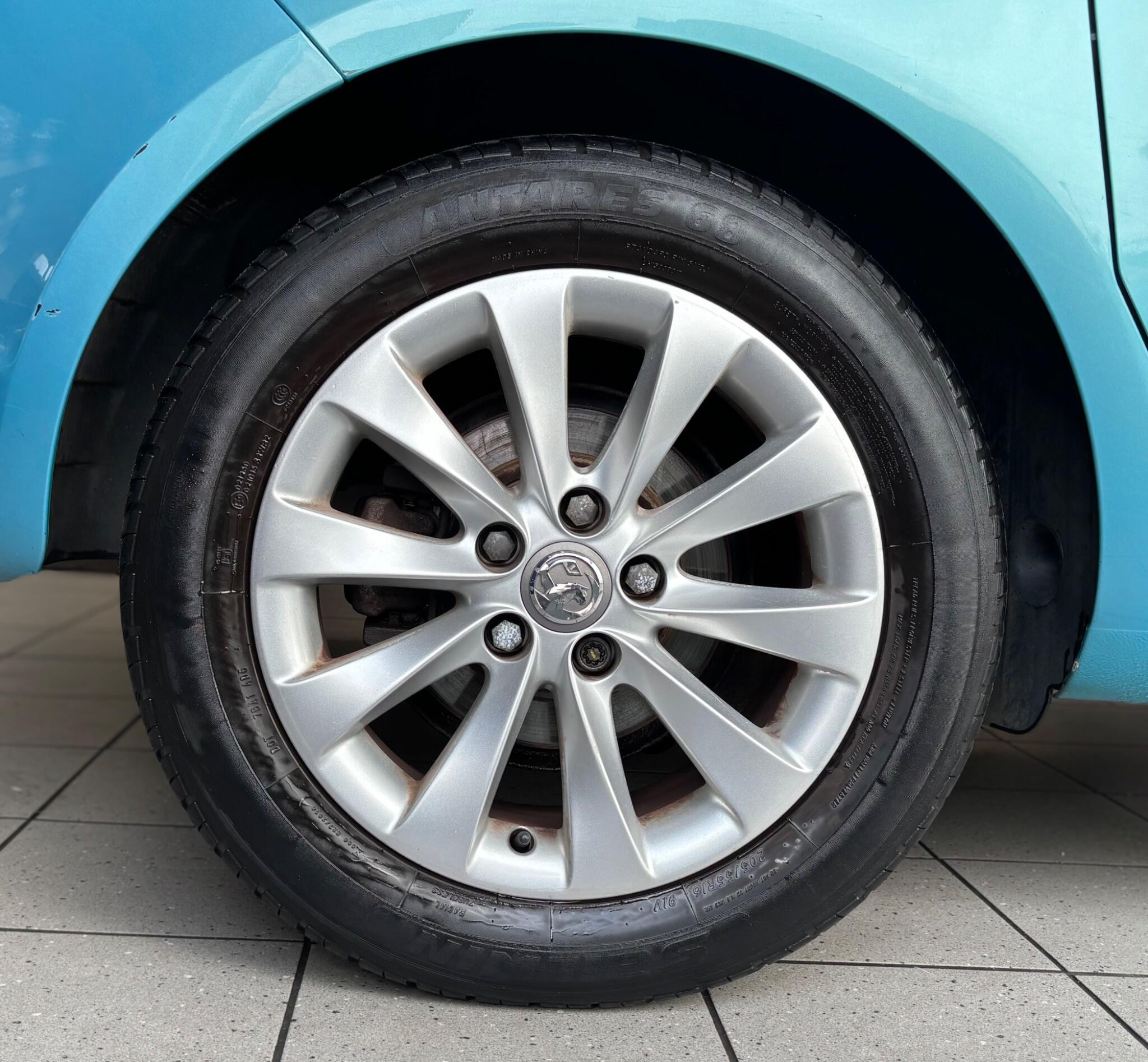 Vauxhall Meriva view 19