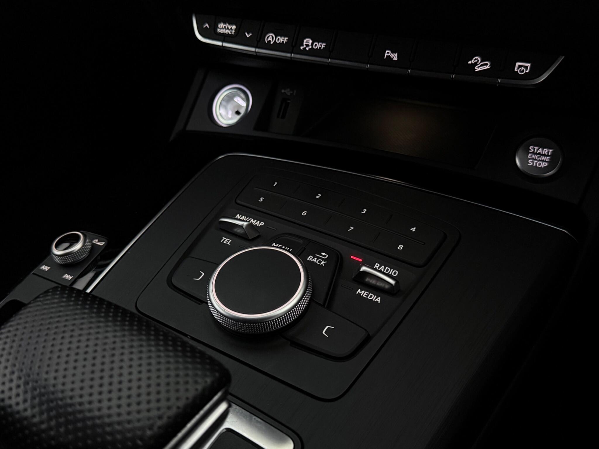 Audi Q5 view 19