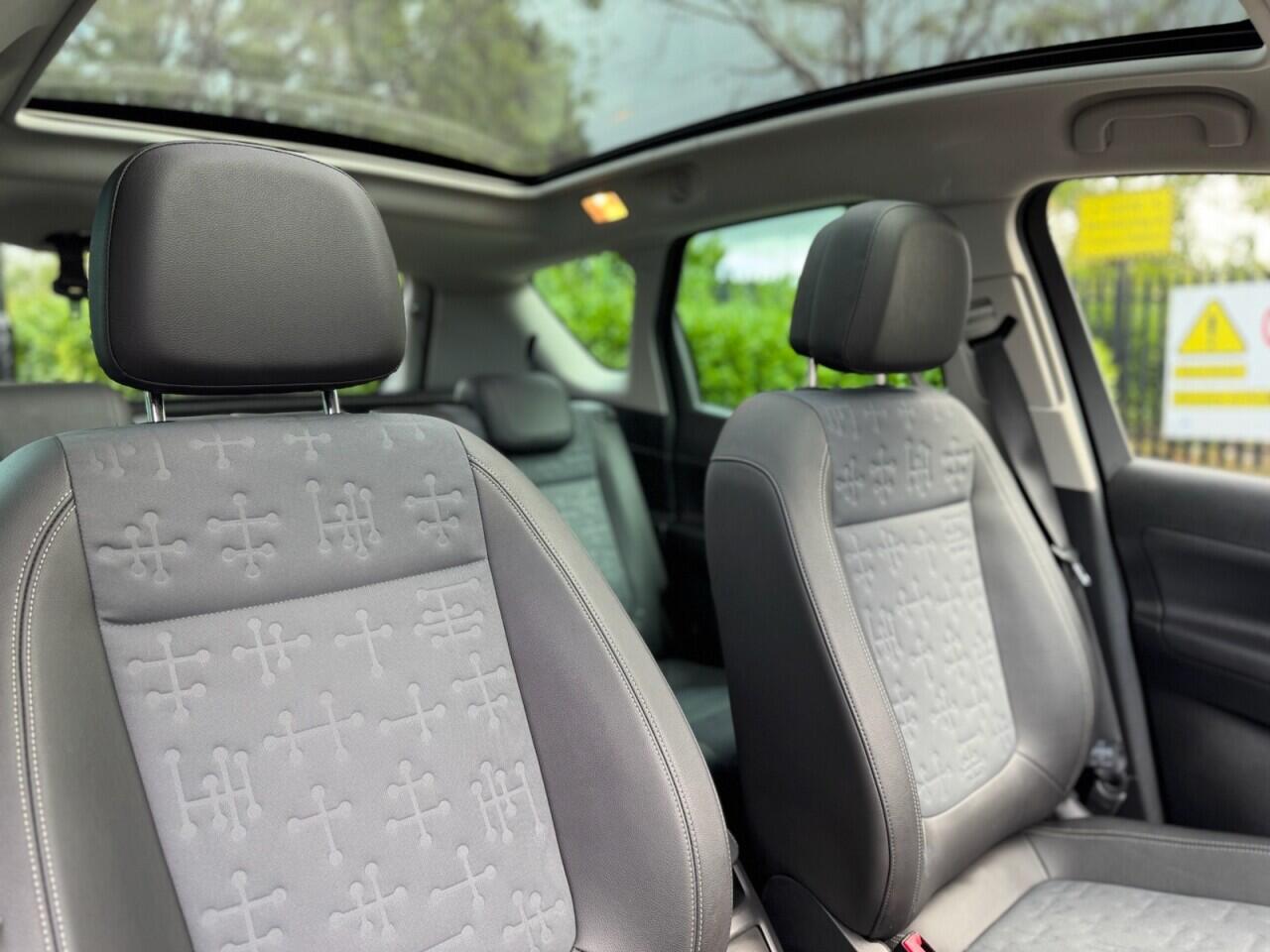Vauxhall Meriva view 24