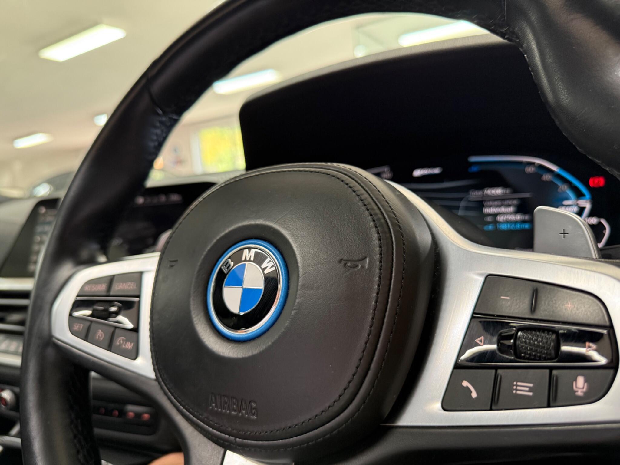 BMW 3 Series view 31