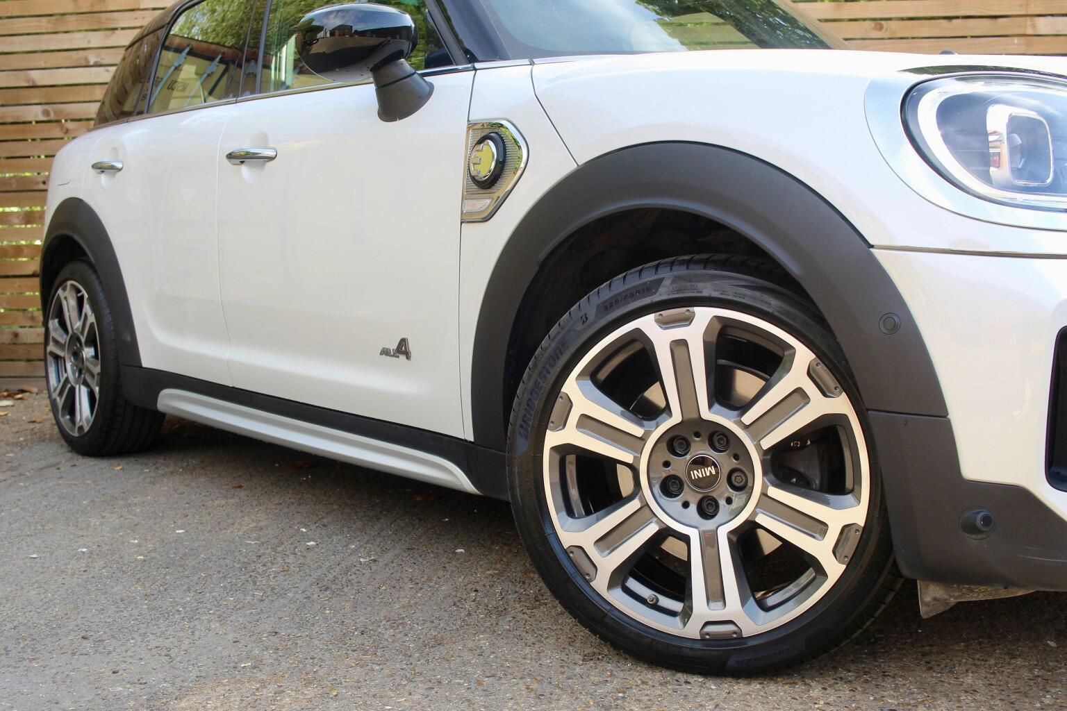 Mini Countryman view 39