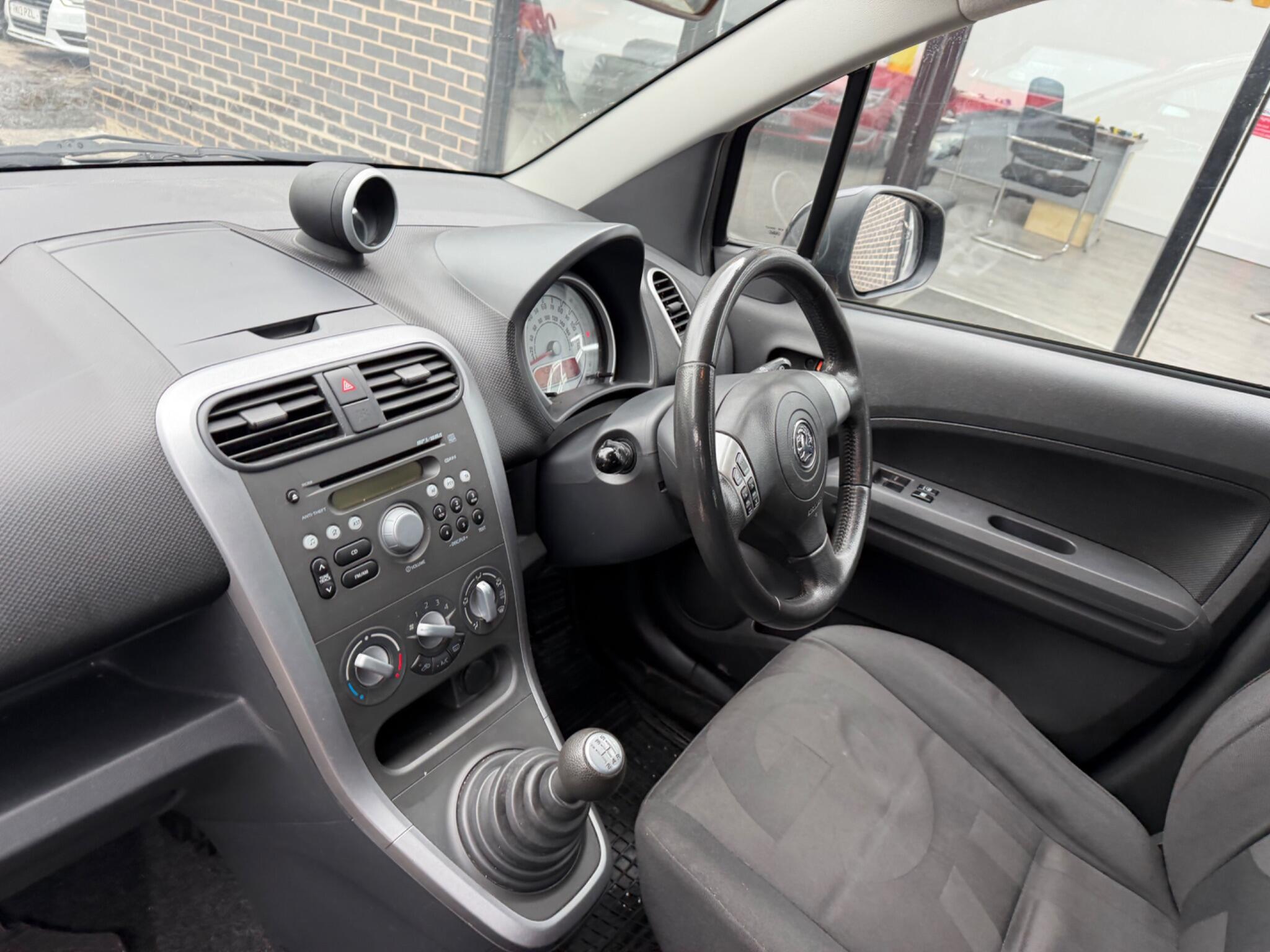 Vauxhall Agila view 18