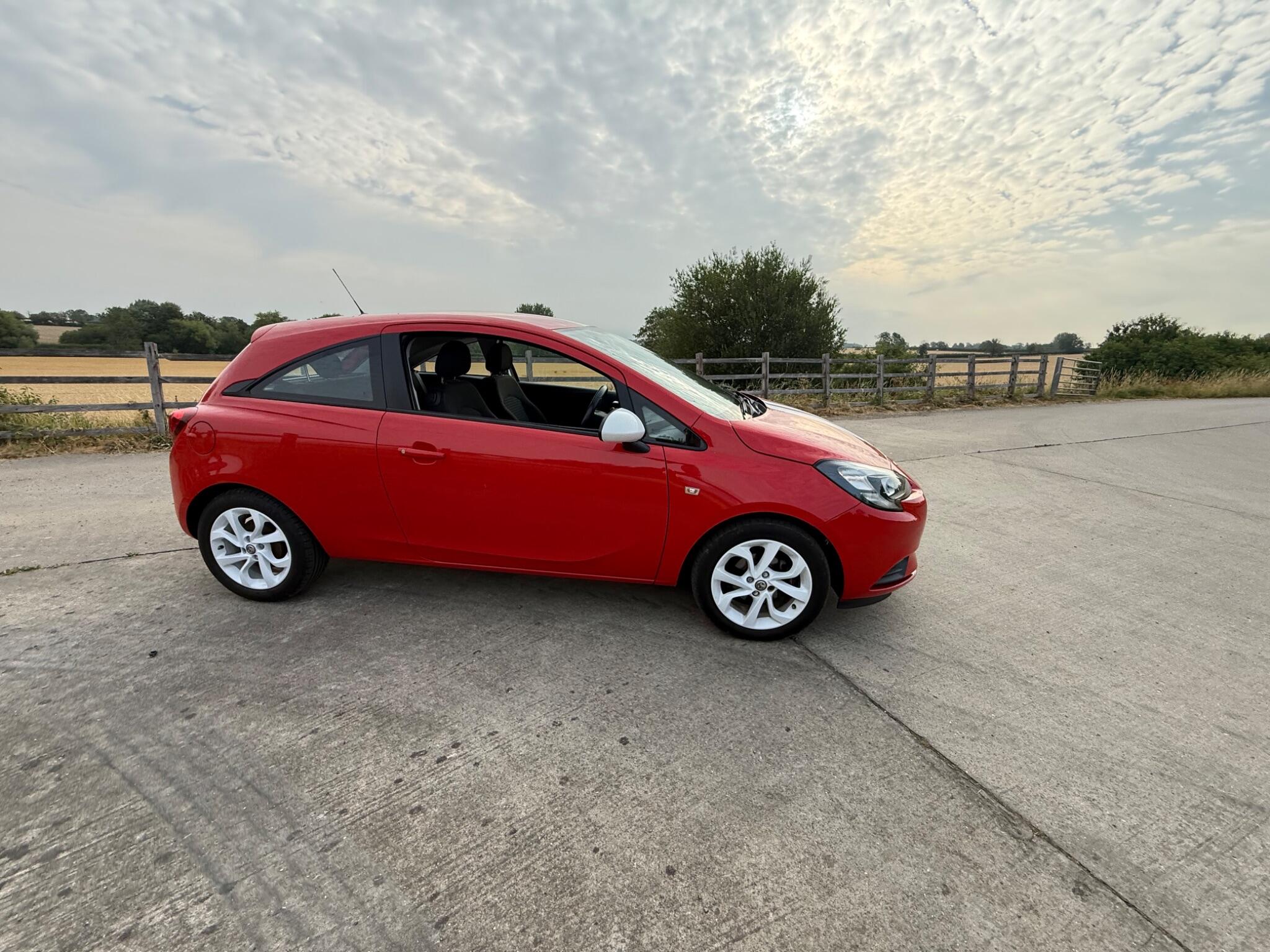 Vauxhall Corsa 1.2i Sting Euro 6 3dr — photo 20 of 68