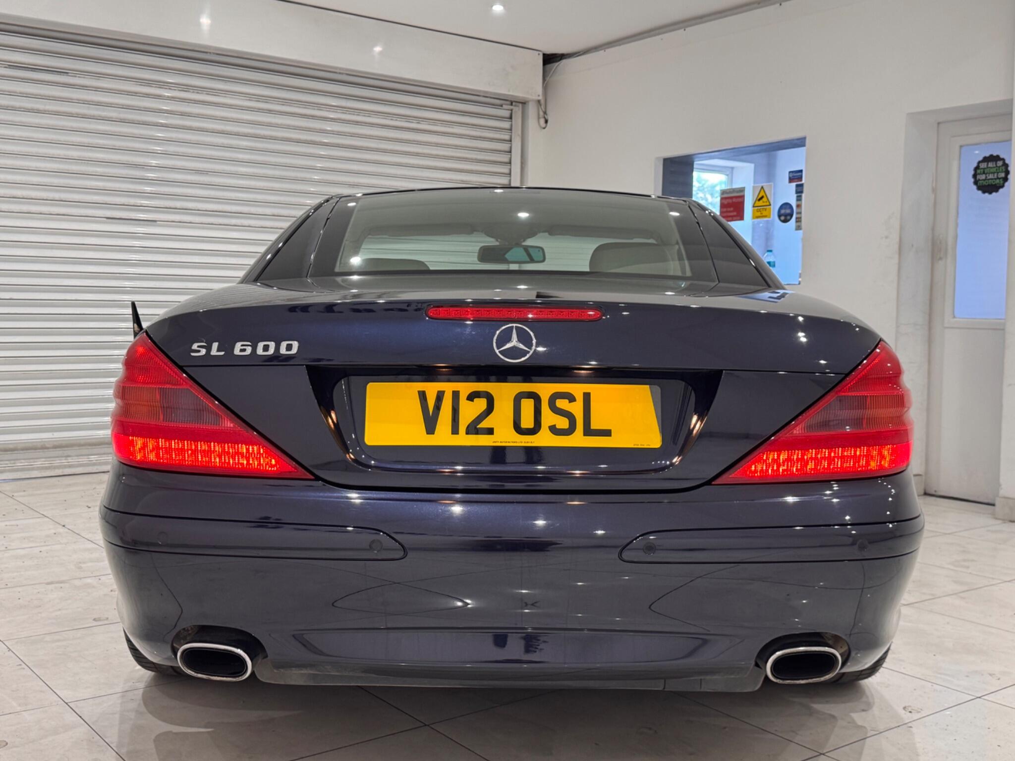 Mercedes-Benz SL view 9