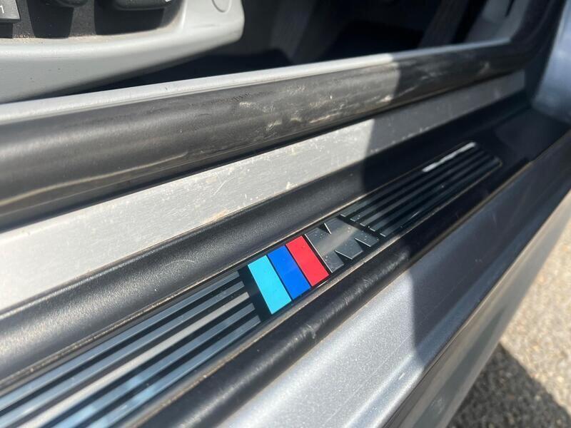 BMW 3 Series view 41