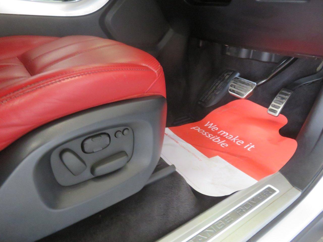 Land Rover Range Rover Sport view 50