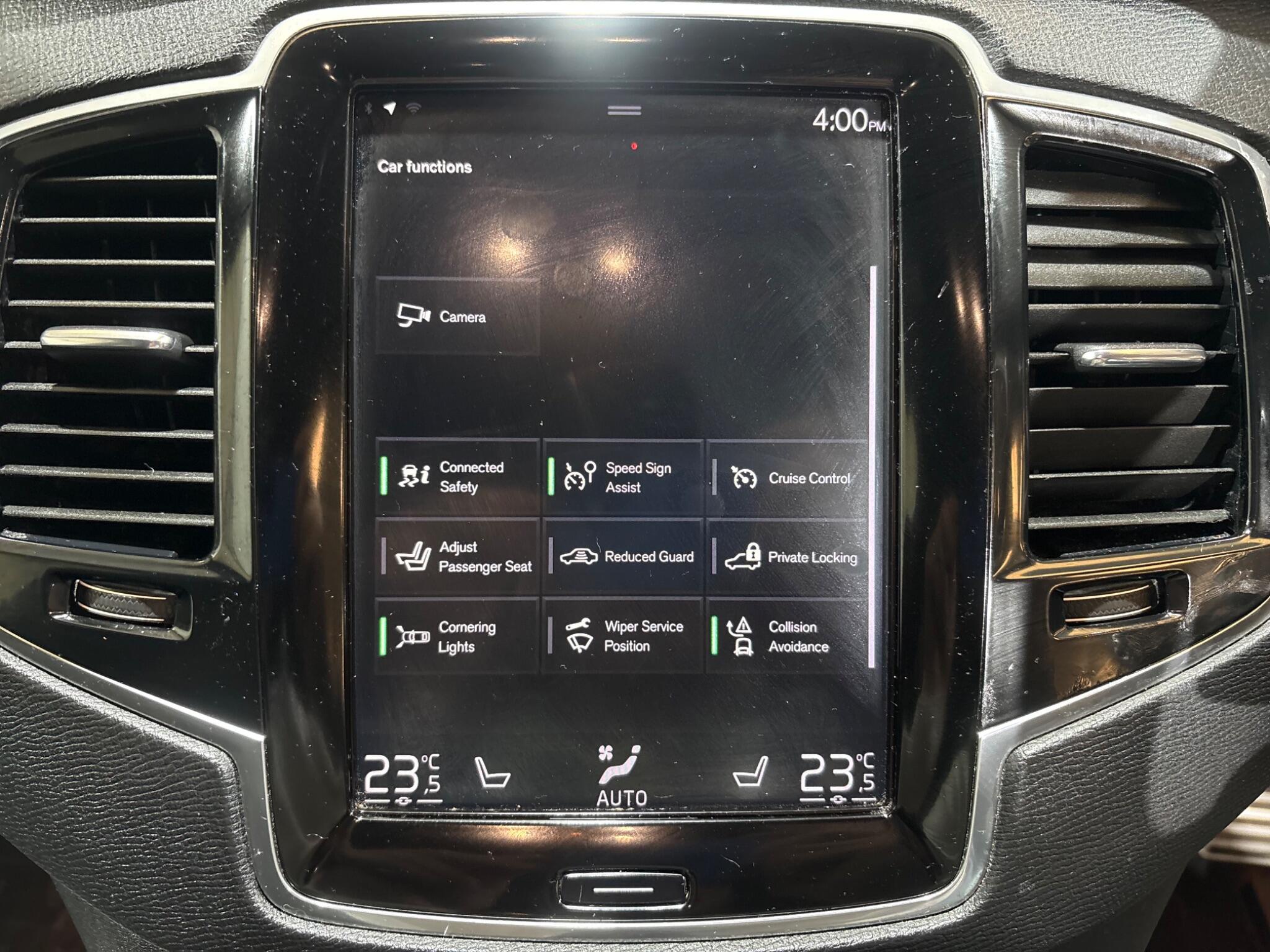 Volvo XC90 view 58