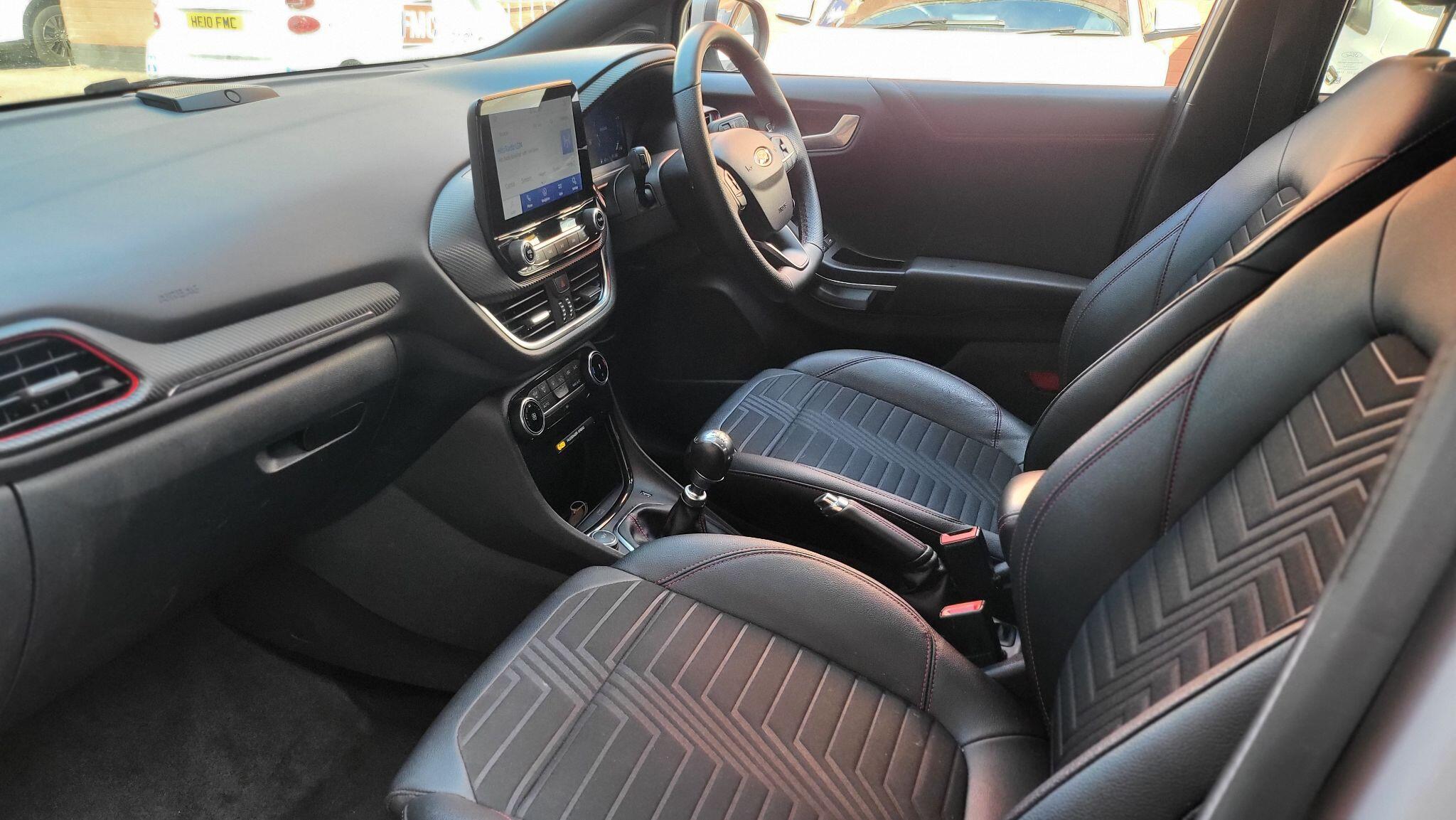 Ford Puma view 2