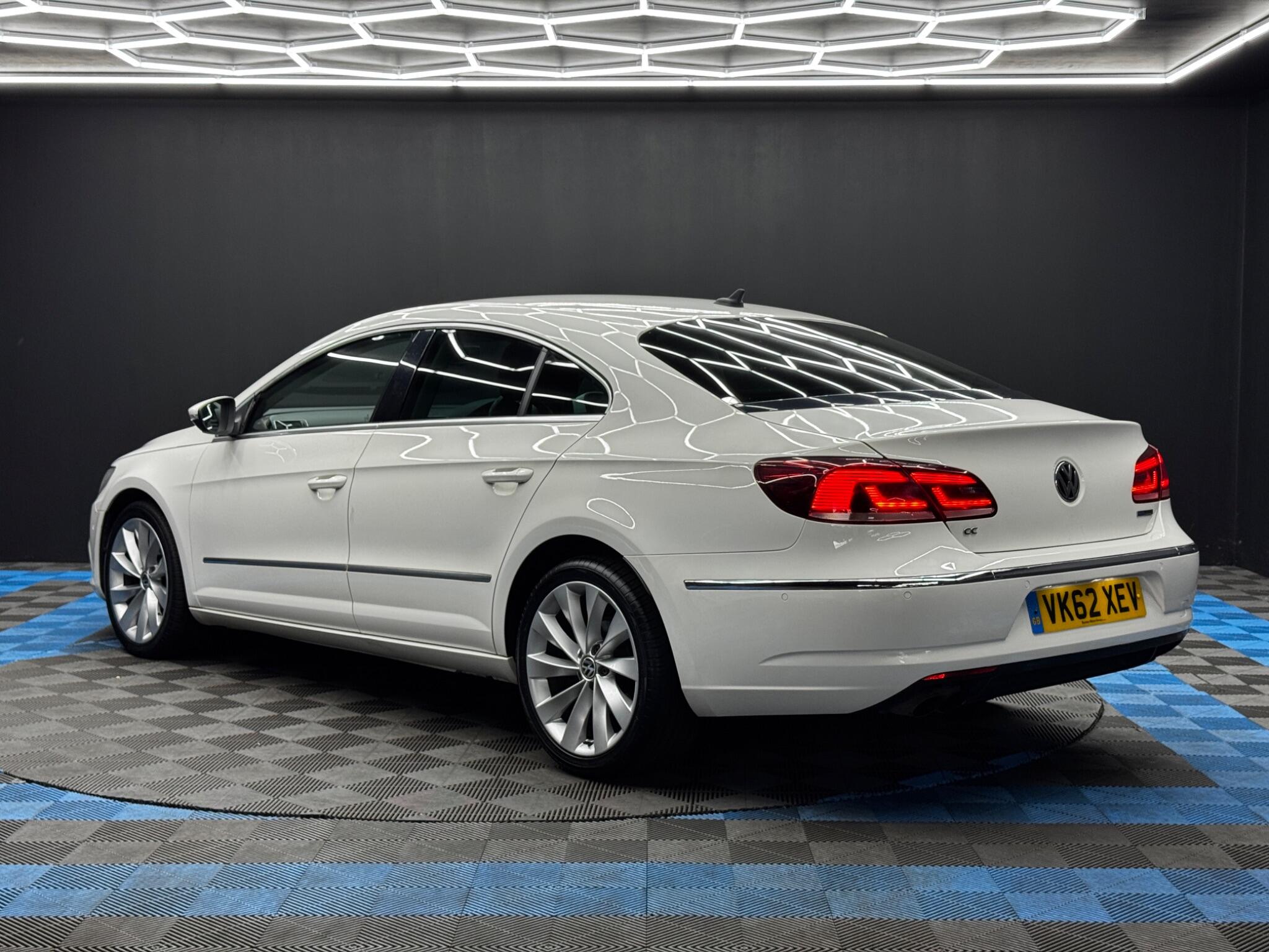 Volkswagen CC view 7