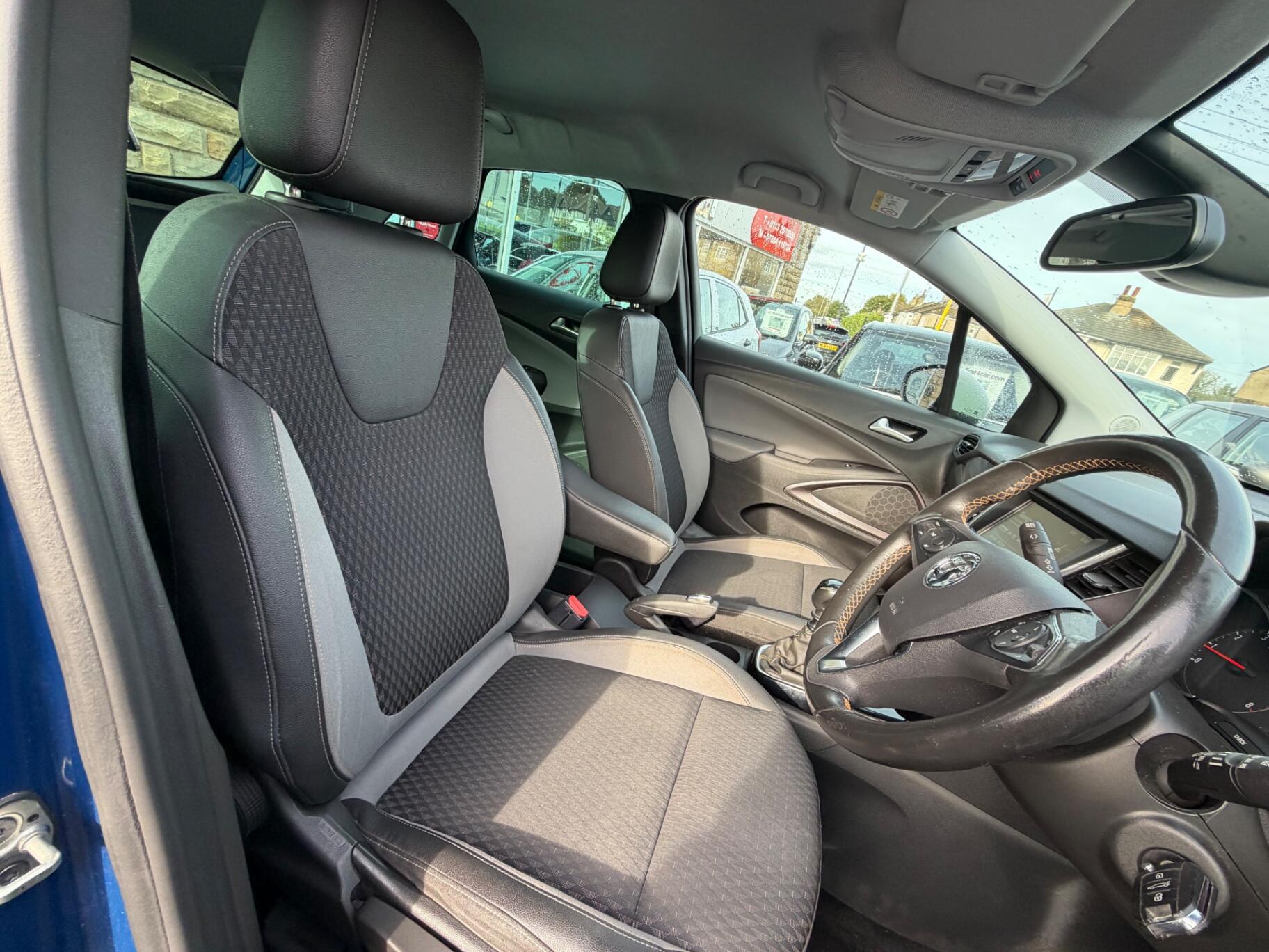 Vauxhall Crossland X view 15