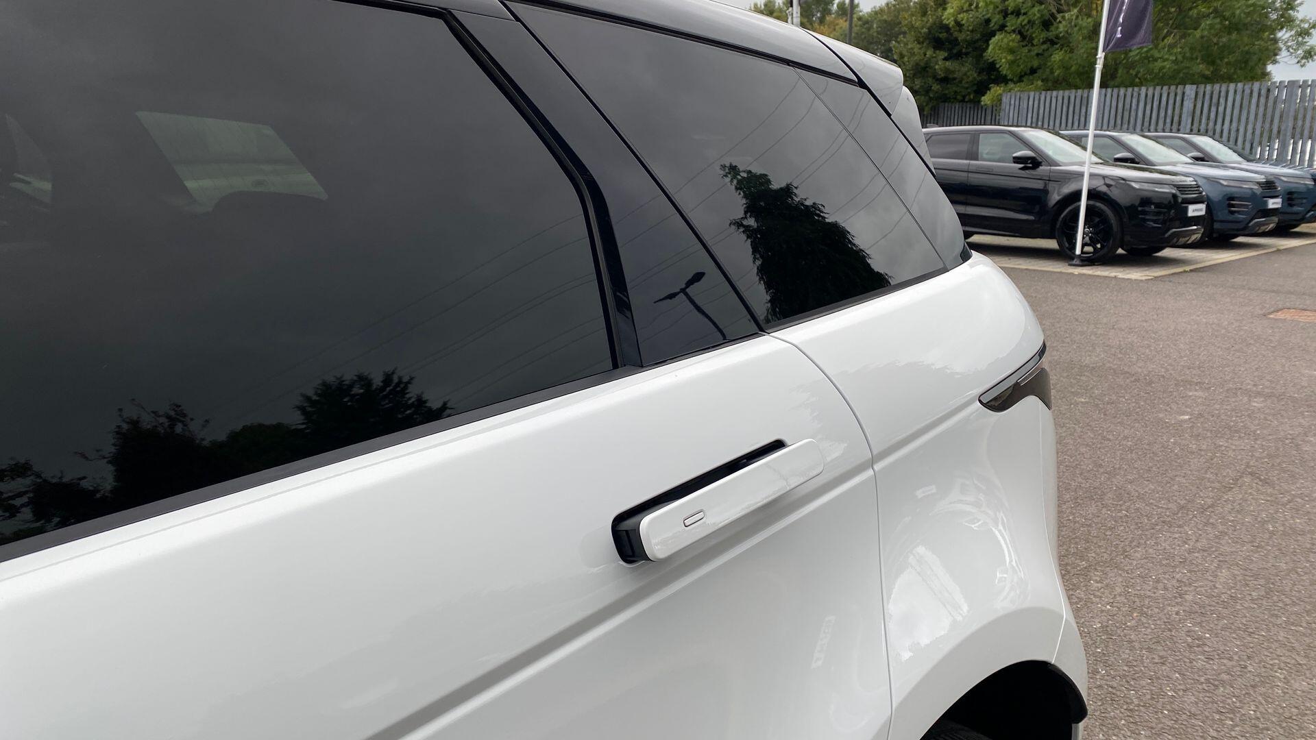 Land Rover Range Rover Evoque view 48
