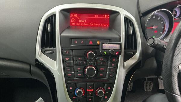 Vauxhall Astra view 13