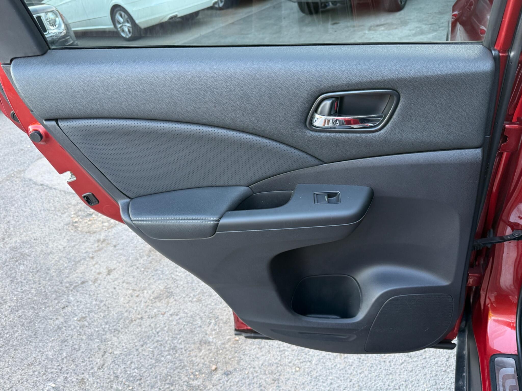Honda CR-V - Image 56