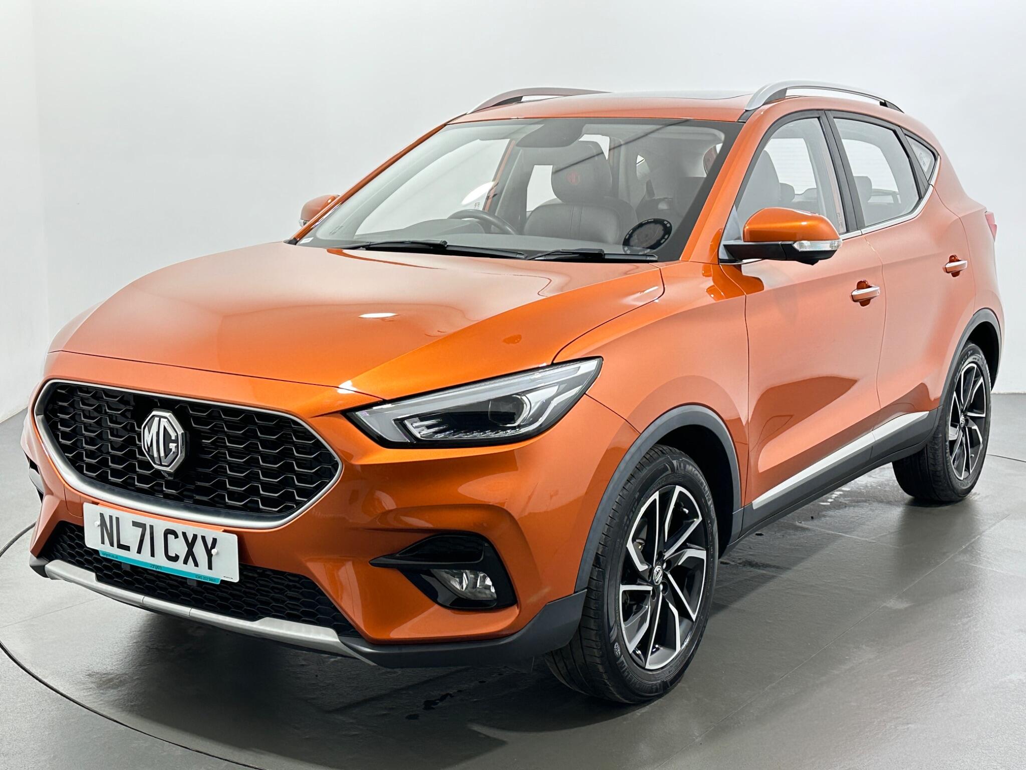 MG ZS view 4