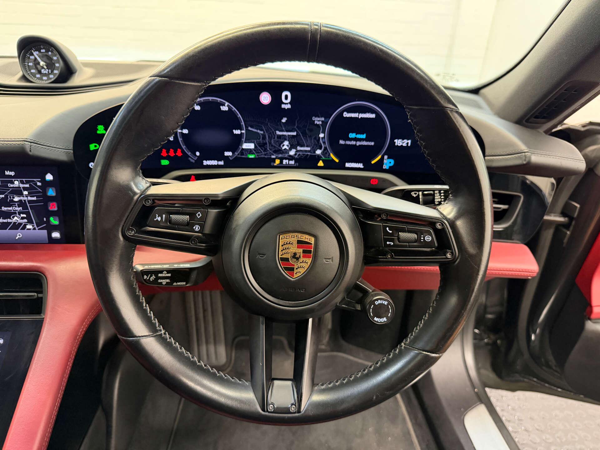 Porsche Taycan view 35