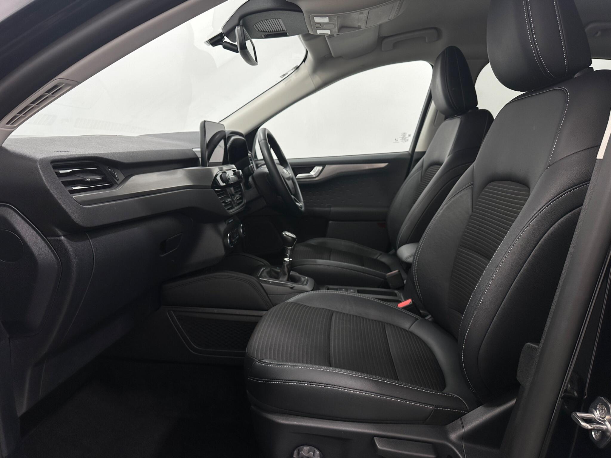 Ford Kuga view 33