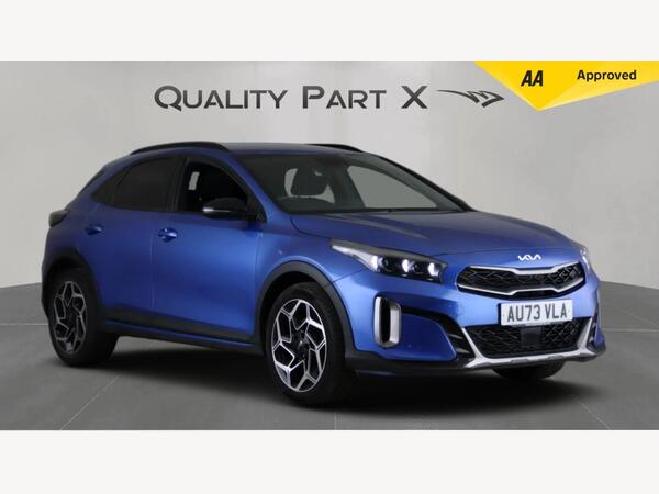 Blue 2023 Kia XCeed Hatchback Front-wheel drive Manual