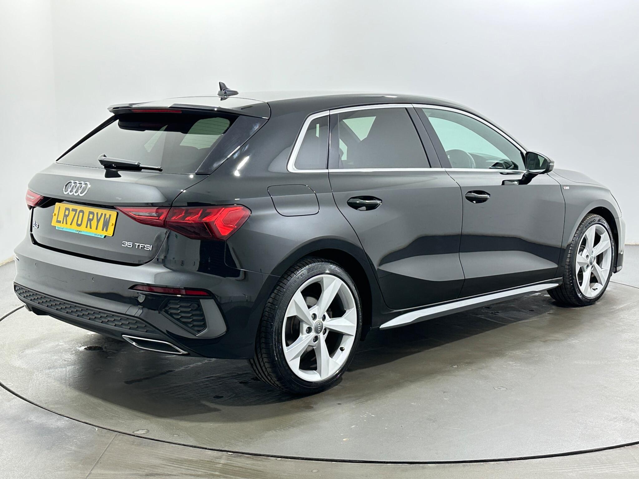 Audi A3 view 8