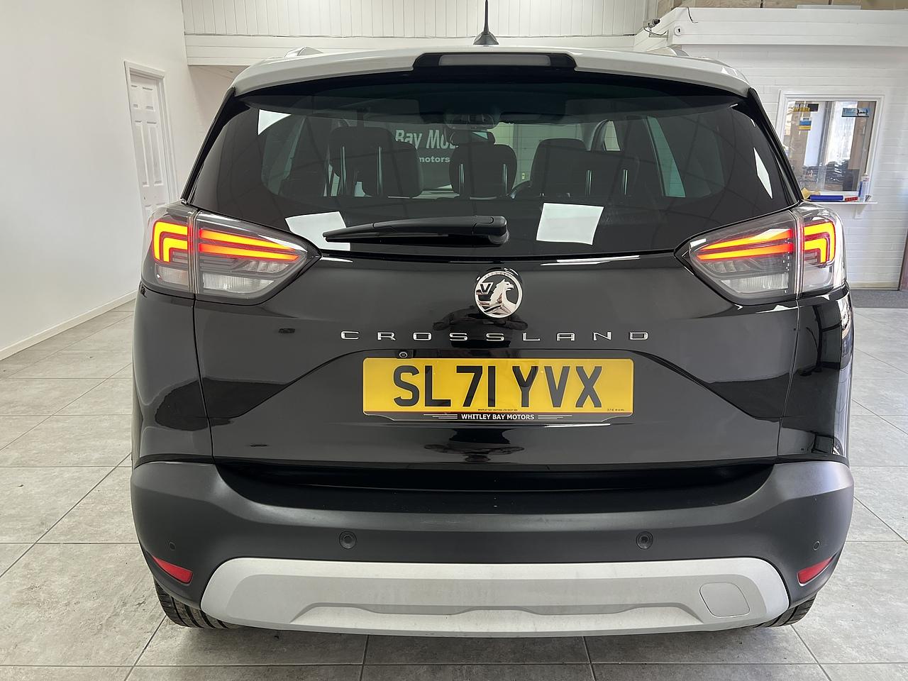 Vauxhall Crossland view 4