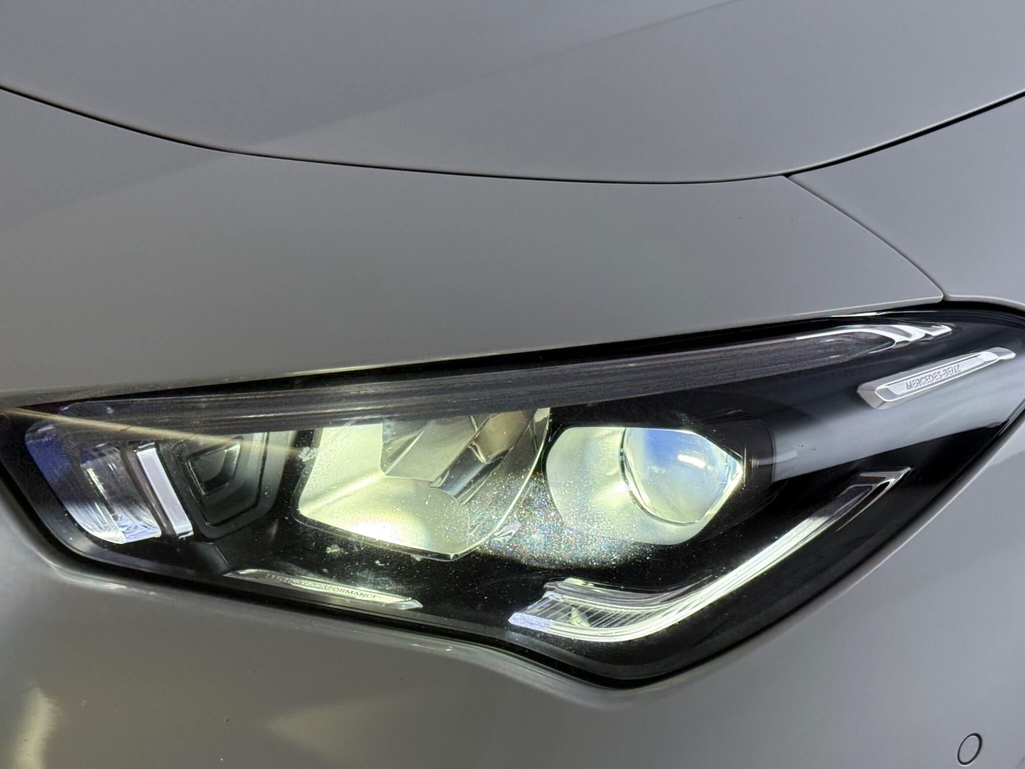 Mercedes-Benz Cla view 11