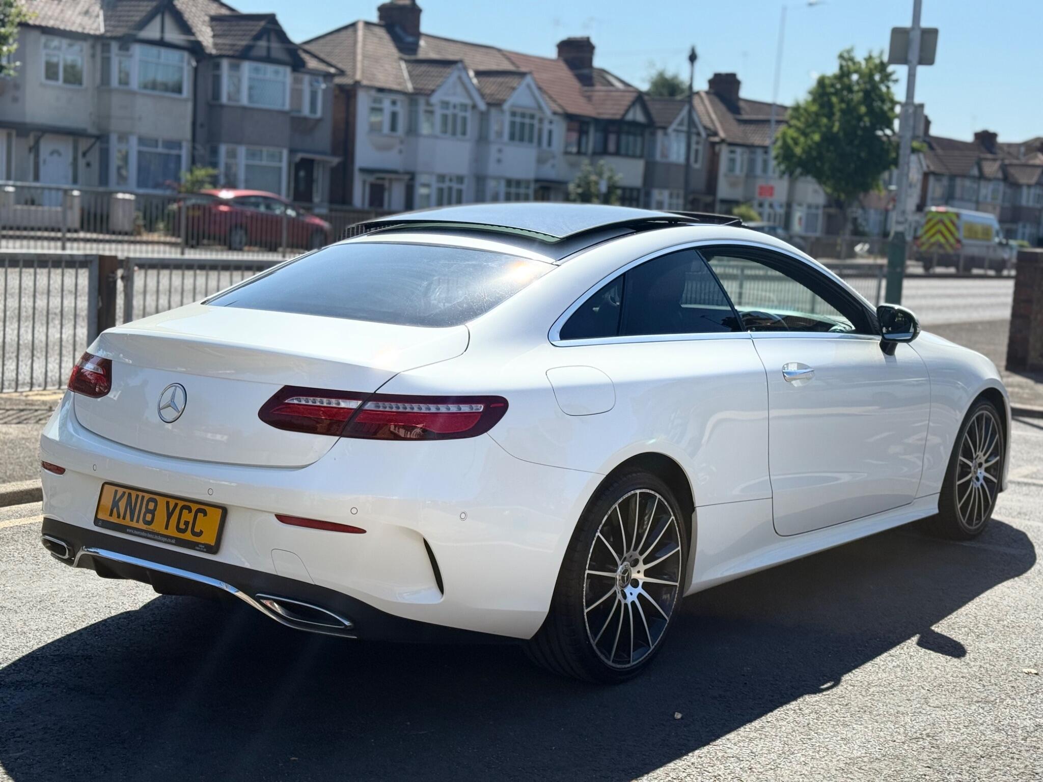 Mercedes-Benz E-Class view 10