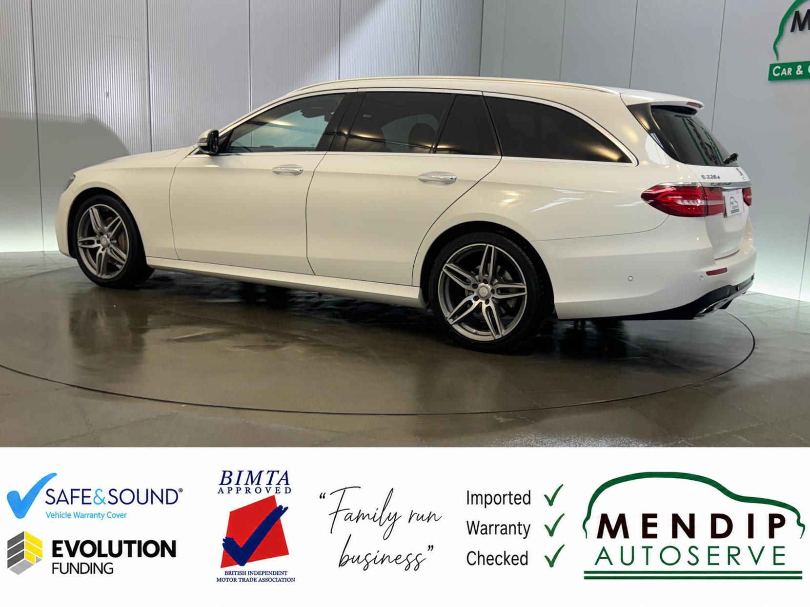 Mercedes-Benz E Class view 10
