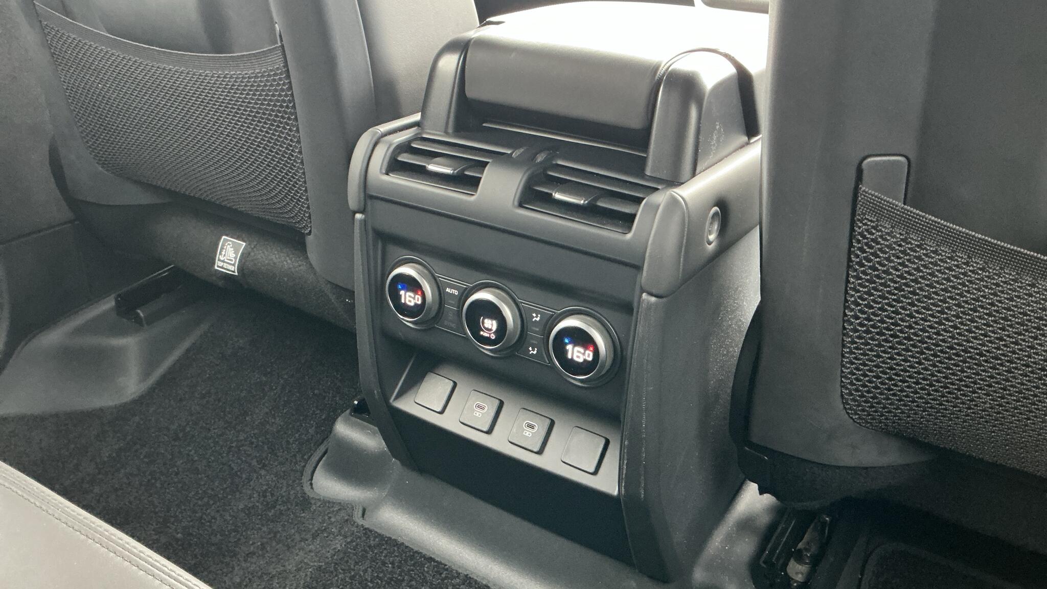 Land Rover Defender view 18