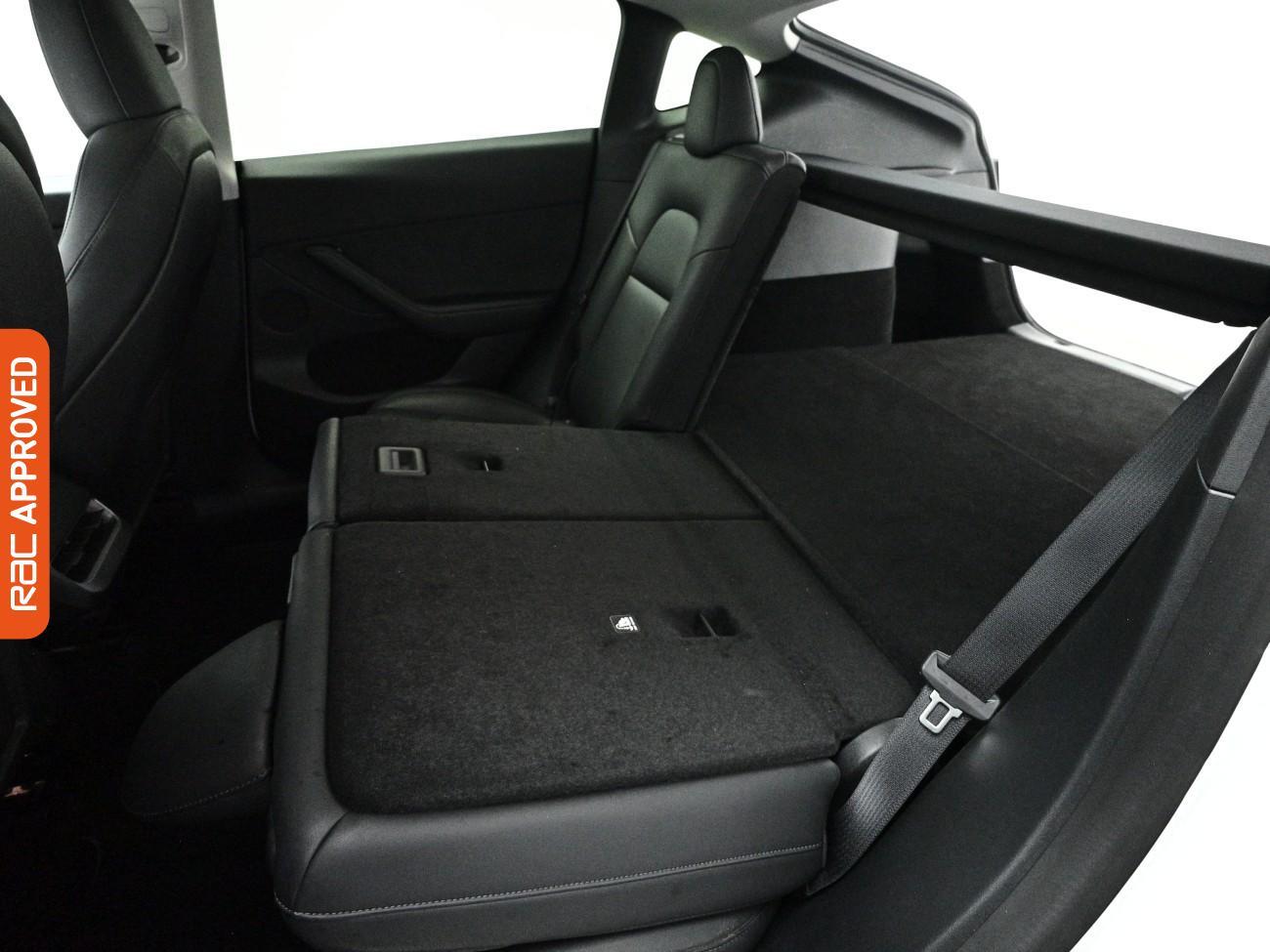 Tesla Model Y view 24