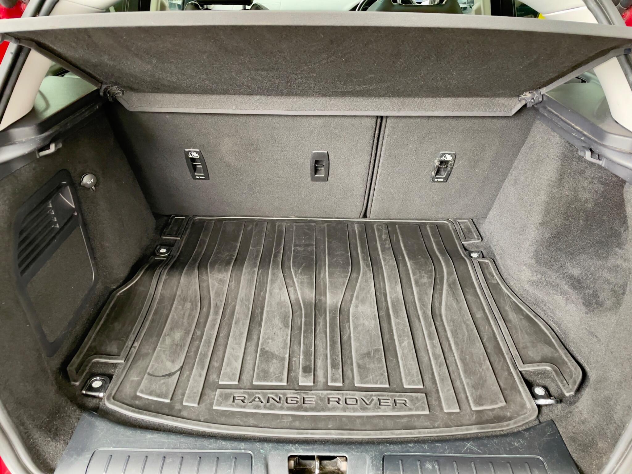 Land Rover Range Rover Evoque view 42