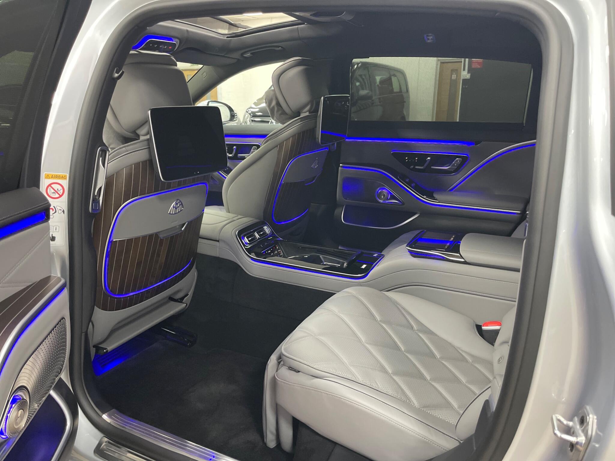 Mercedes-Benz S-Class view 86