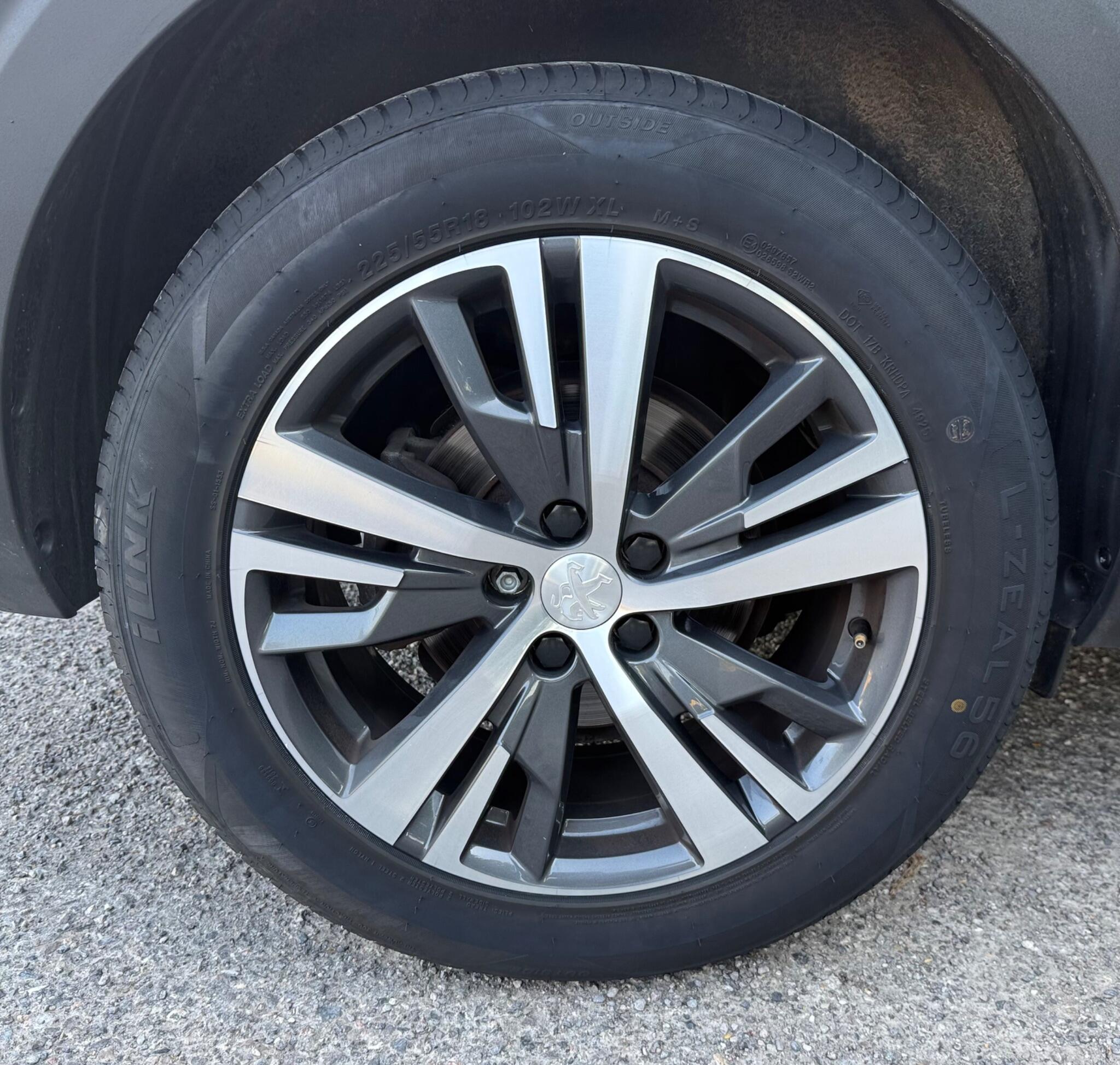 Peugeot 5008 view 24