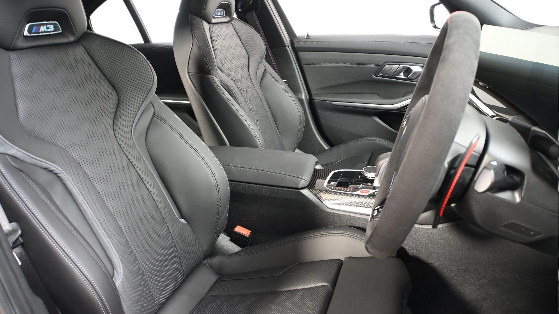 BMW M3 view 11