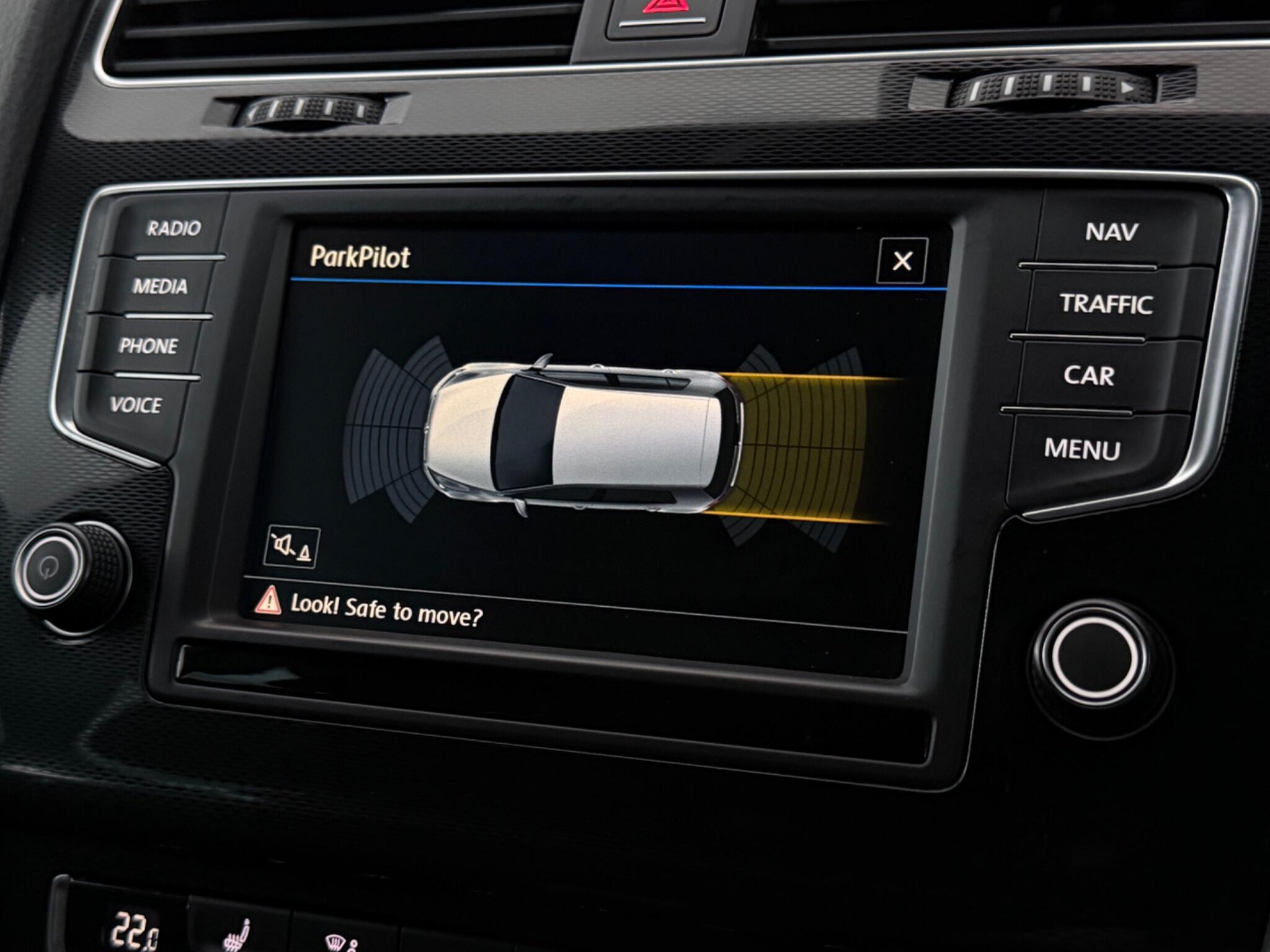 Volkswagen Golf view 25