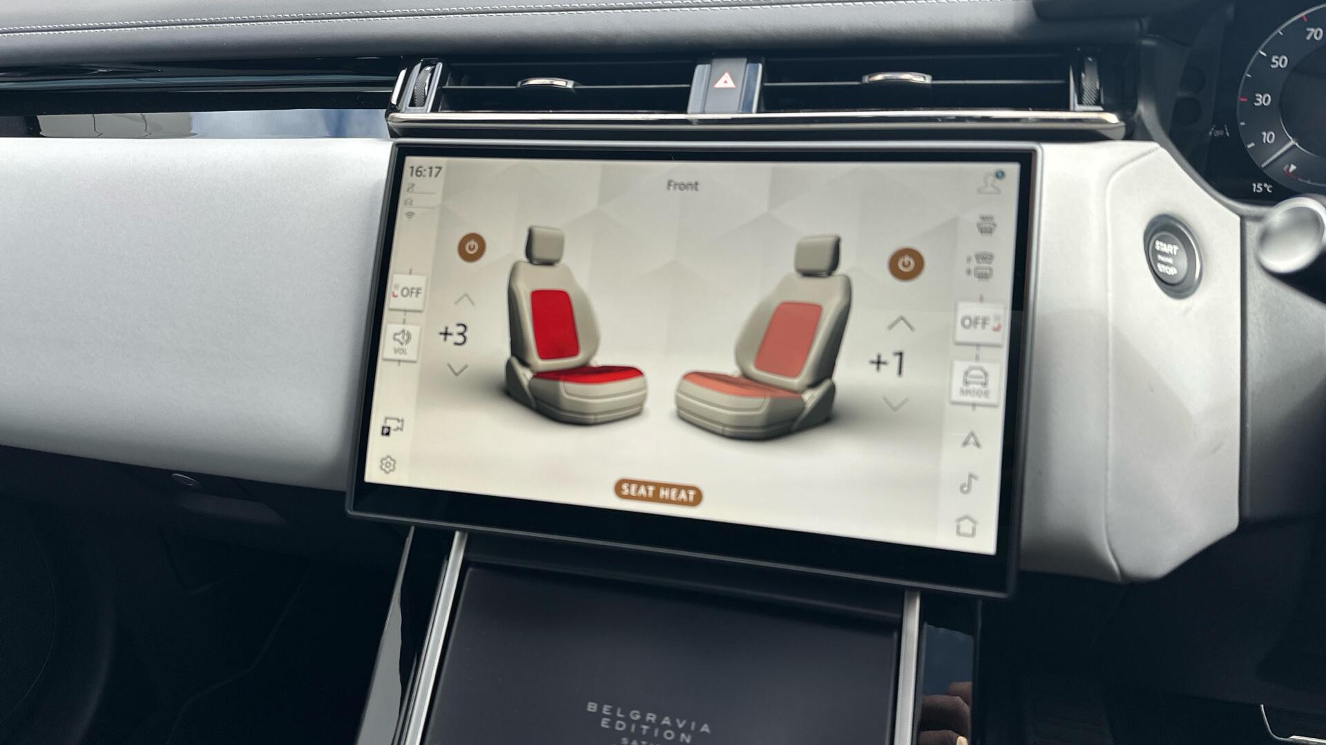 Land Rover Range Rover Velar view 60
