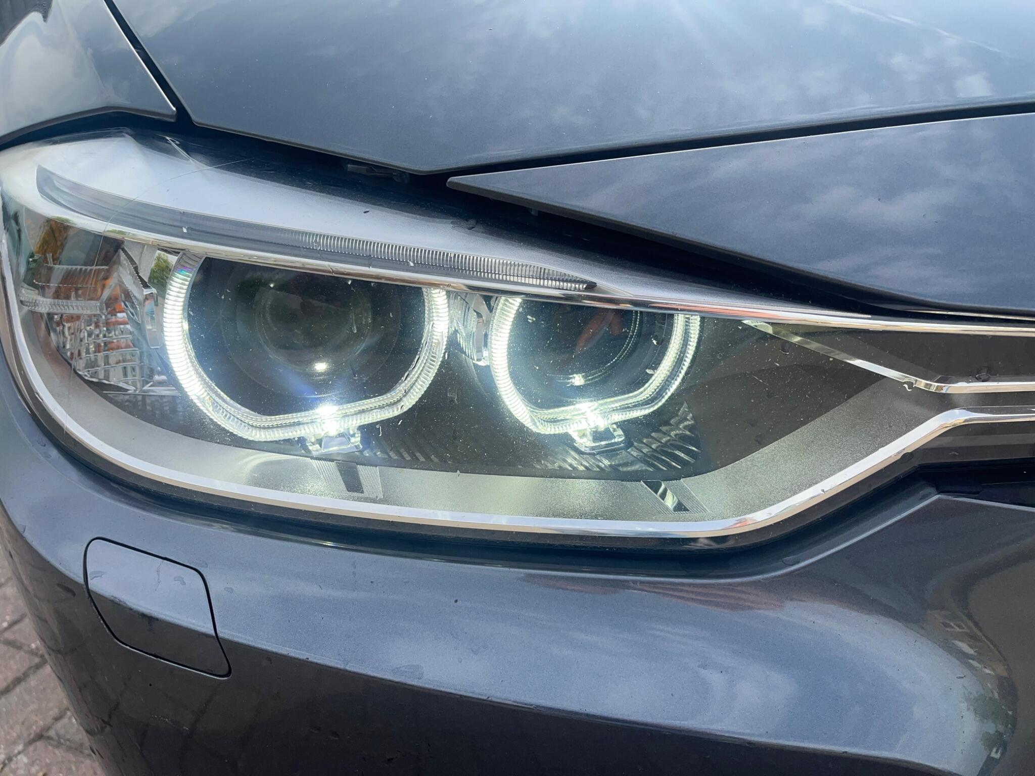 BMW 3 Series view 44