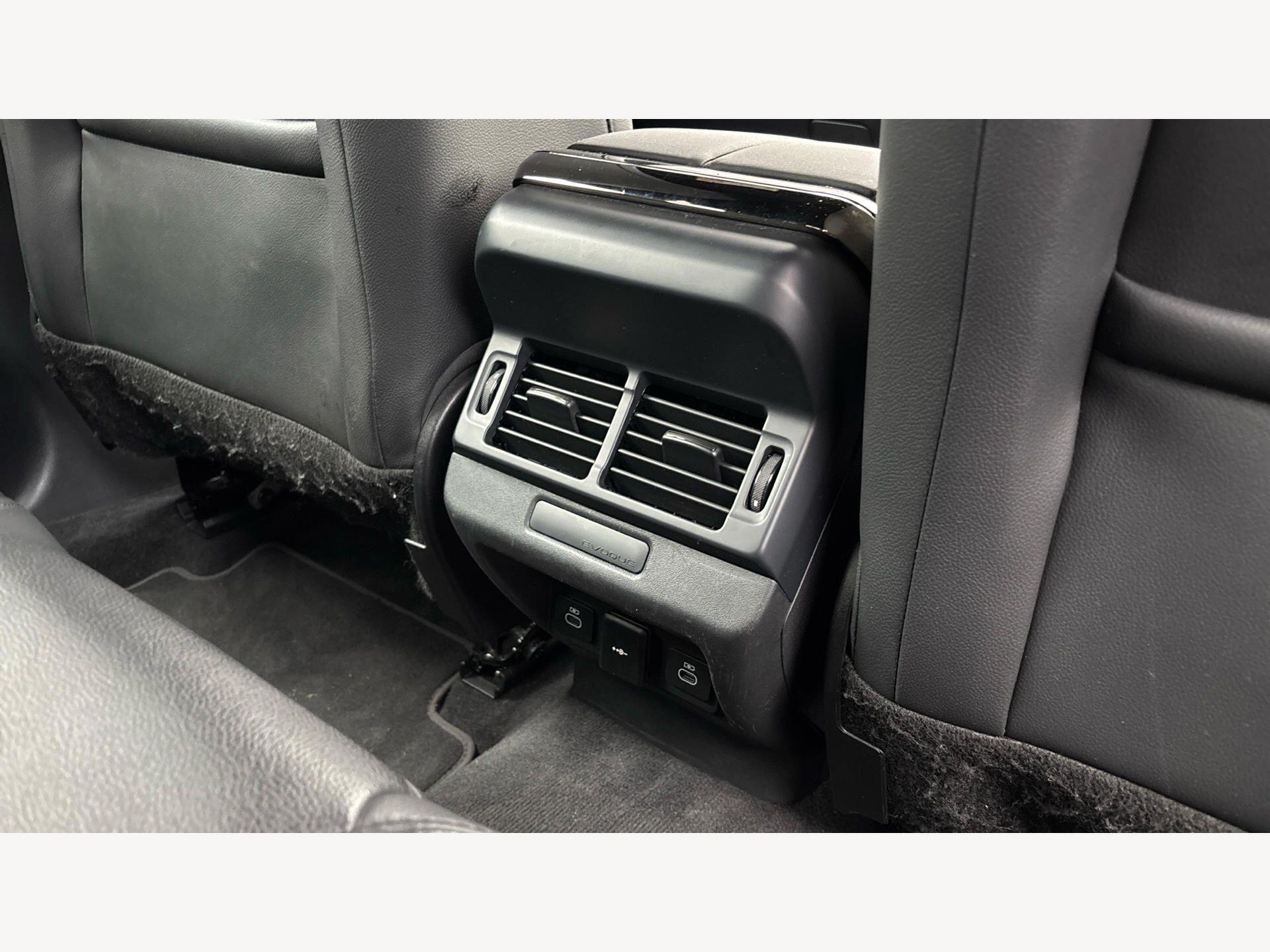 Land Rover Range Rover Evoque view 22