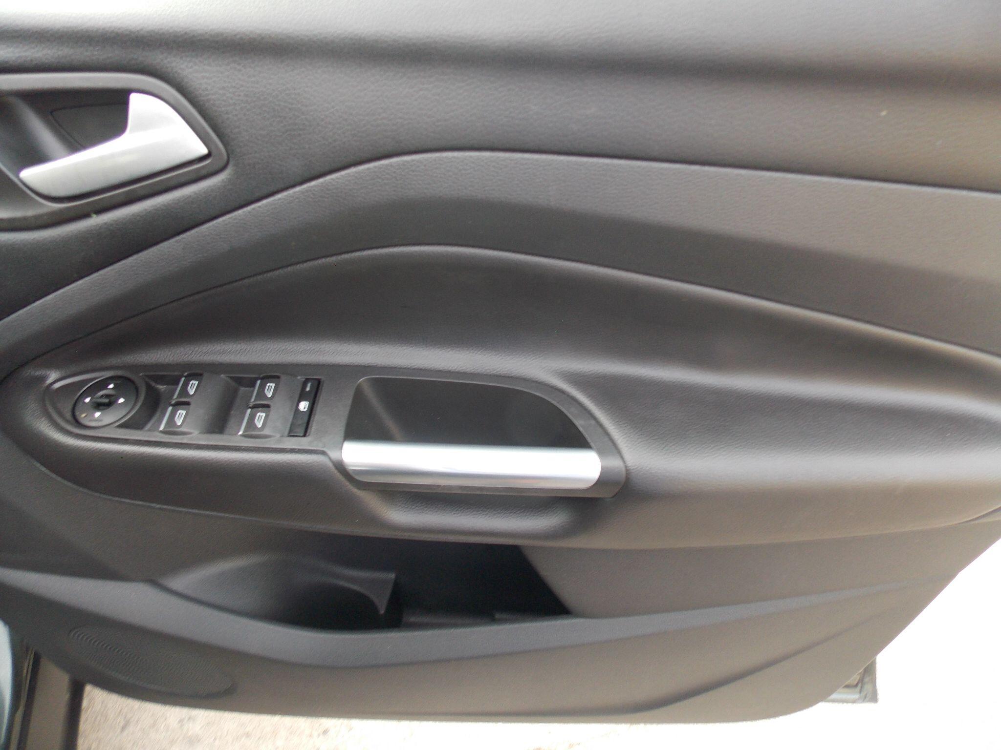Ford Kuga view 46