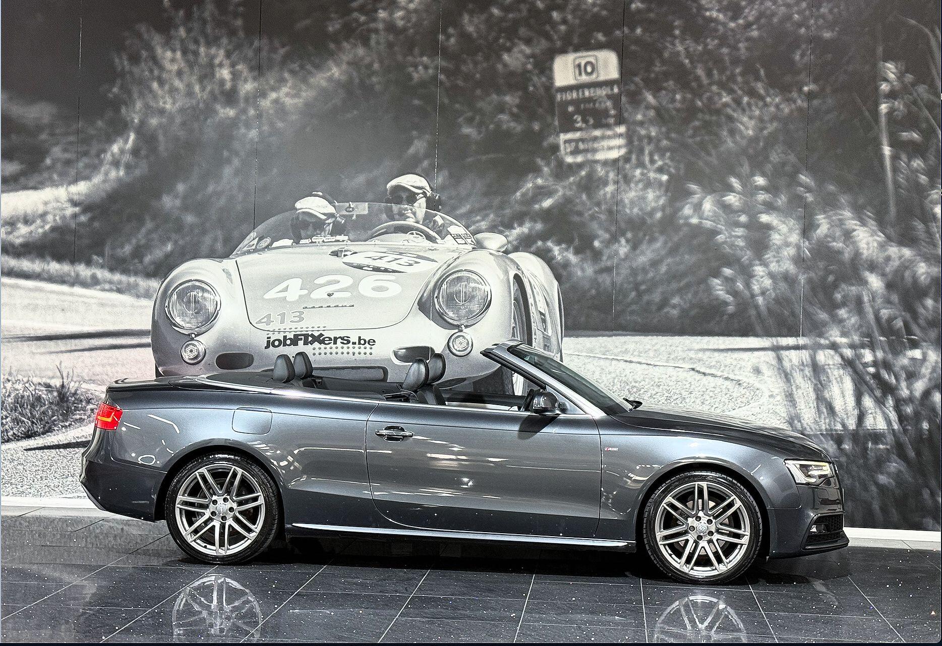 Audi A5 Cabriolet view 4
