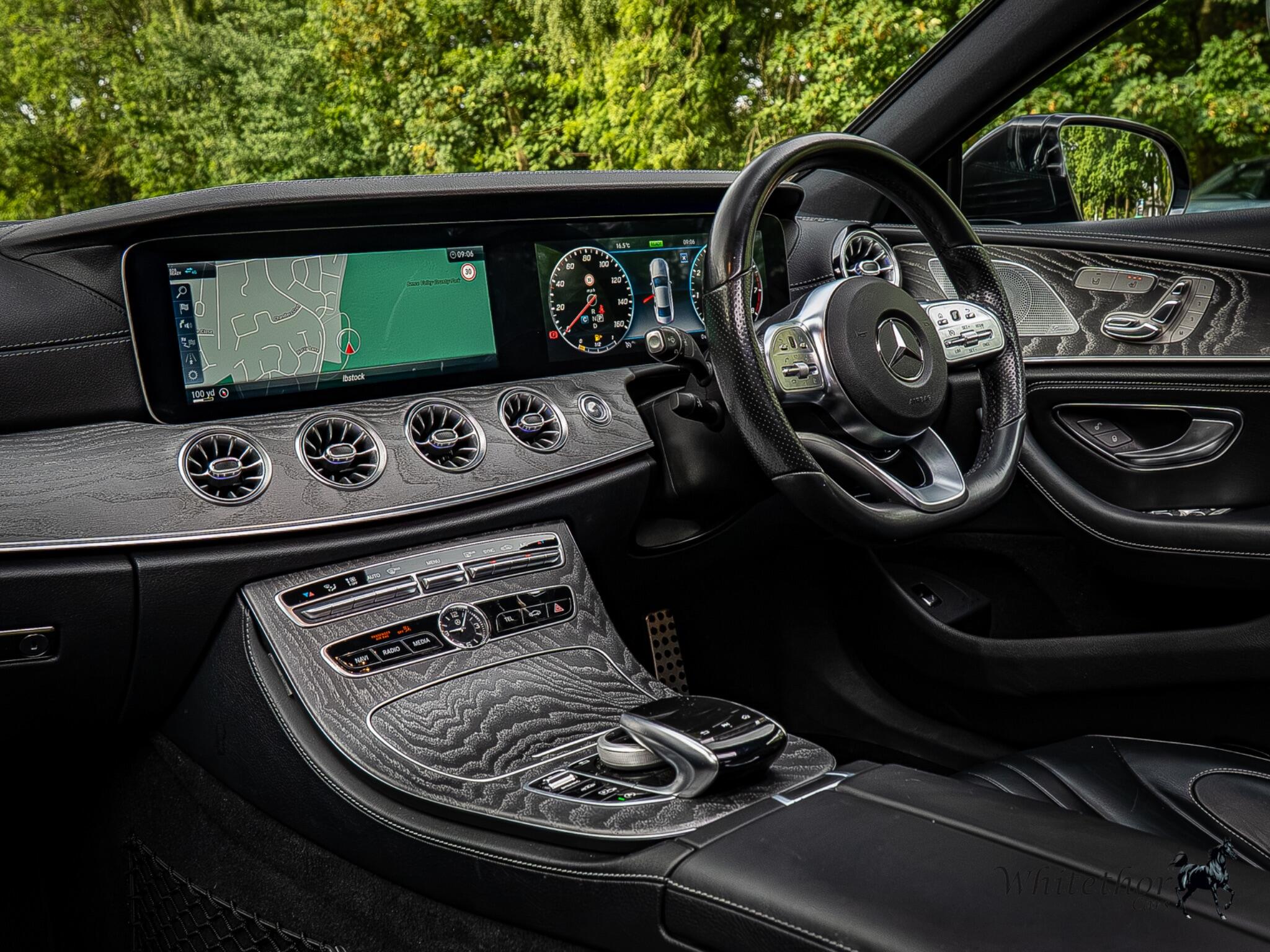Mercedes-Benz CLS view 10