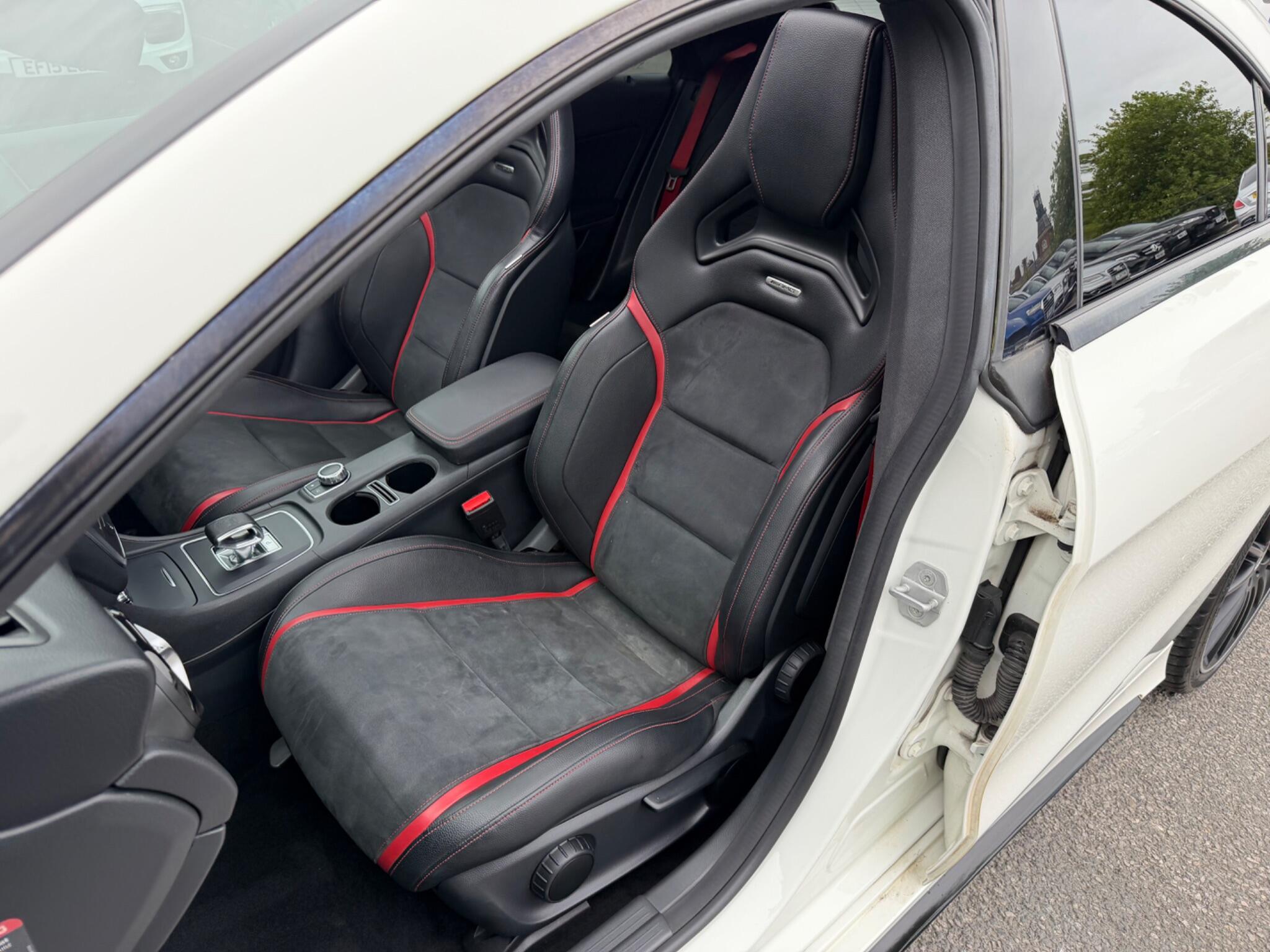 Mercedes-Benz Cla view 19