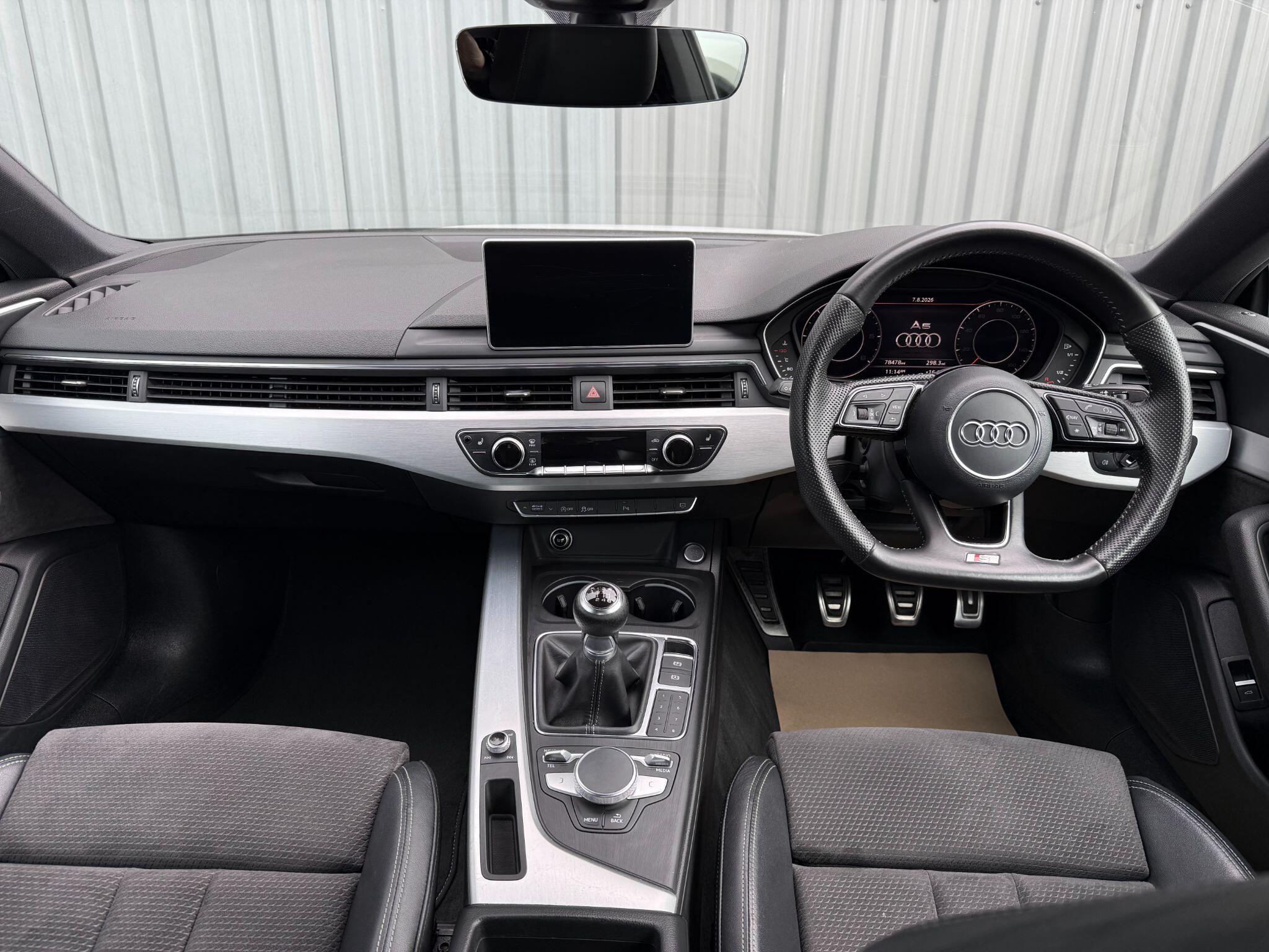 Audi A5 view 22