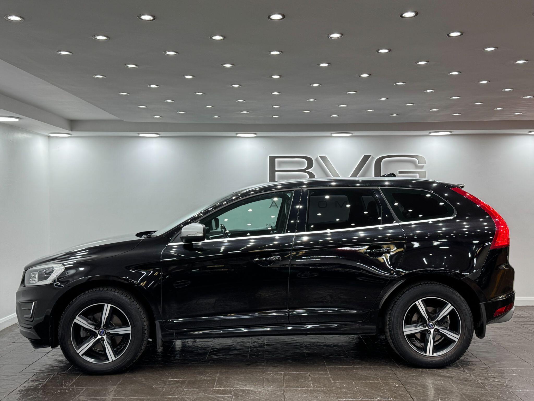 Volvo XC60 view 8