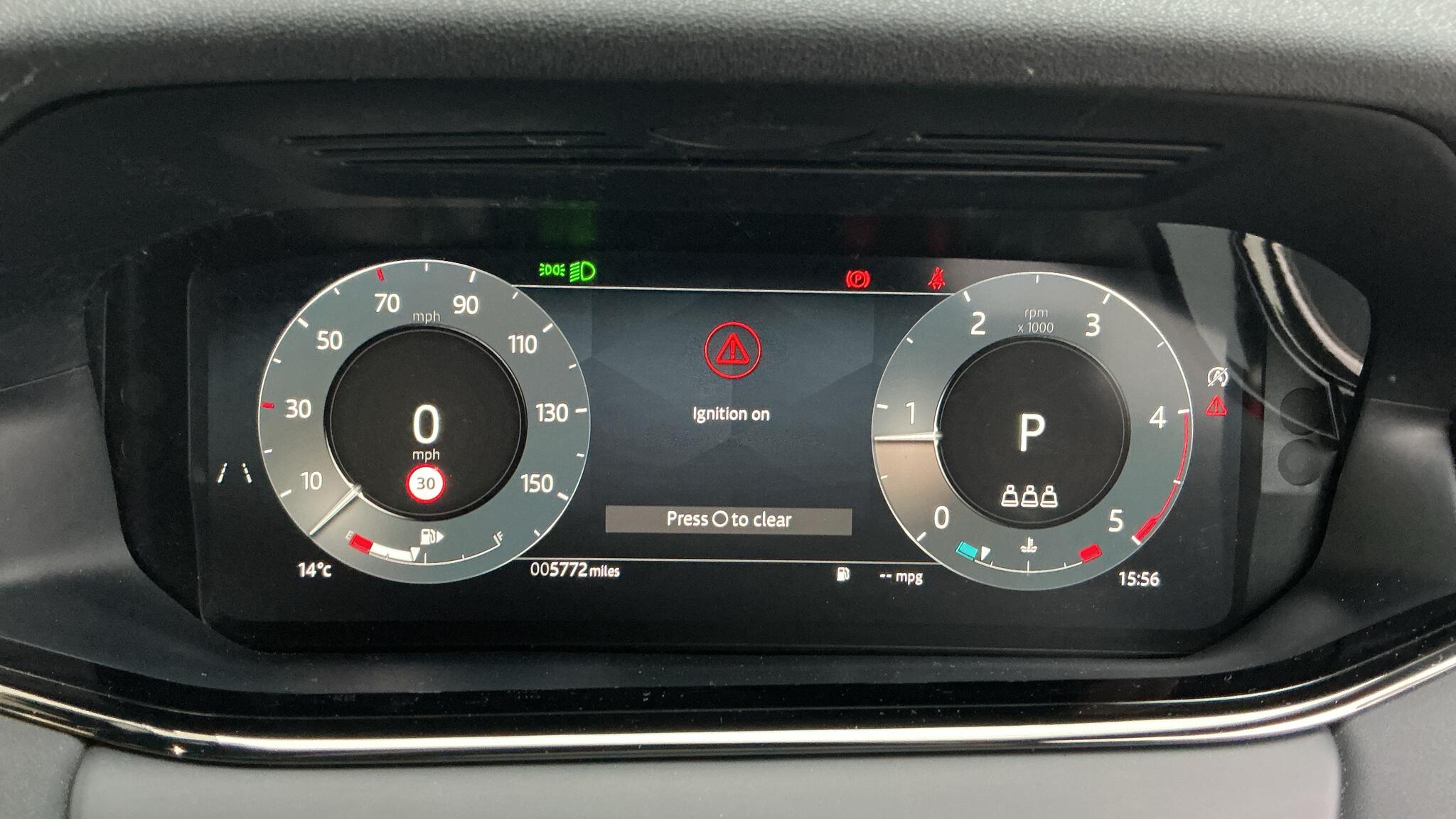 Land Rover Range Rover Evoque view 16