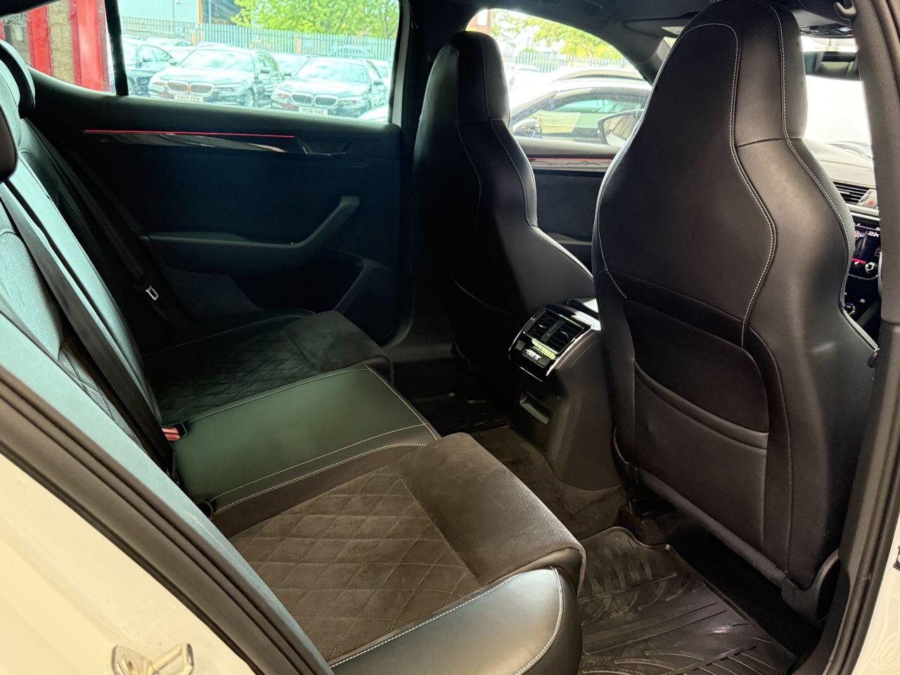 Skoda Superb view 64