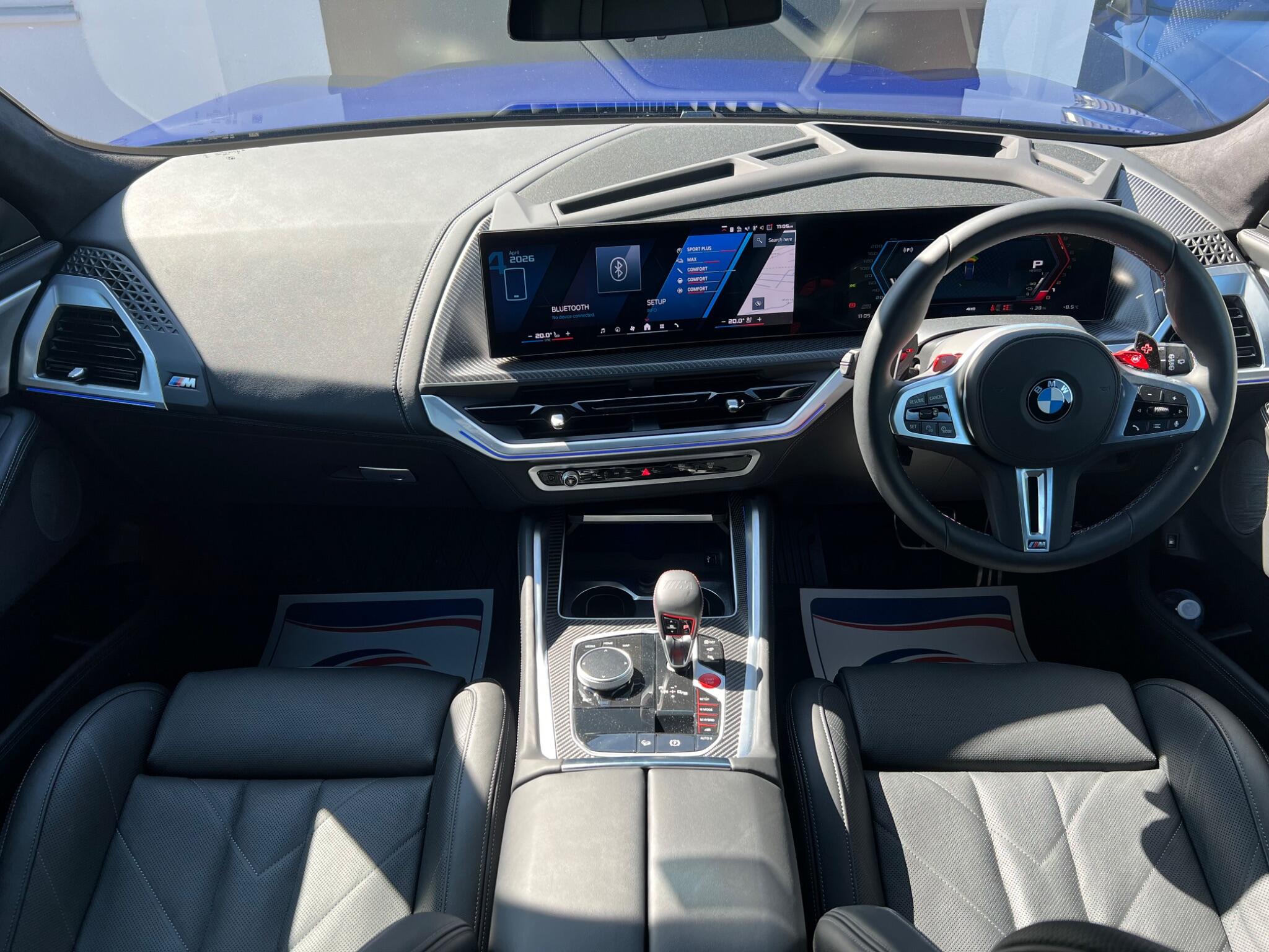 BMW XM view 11