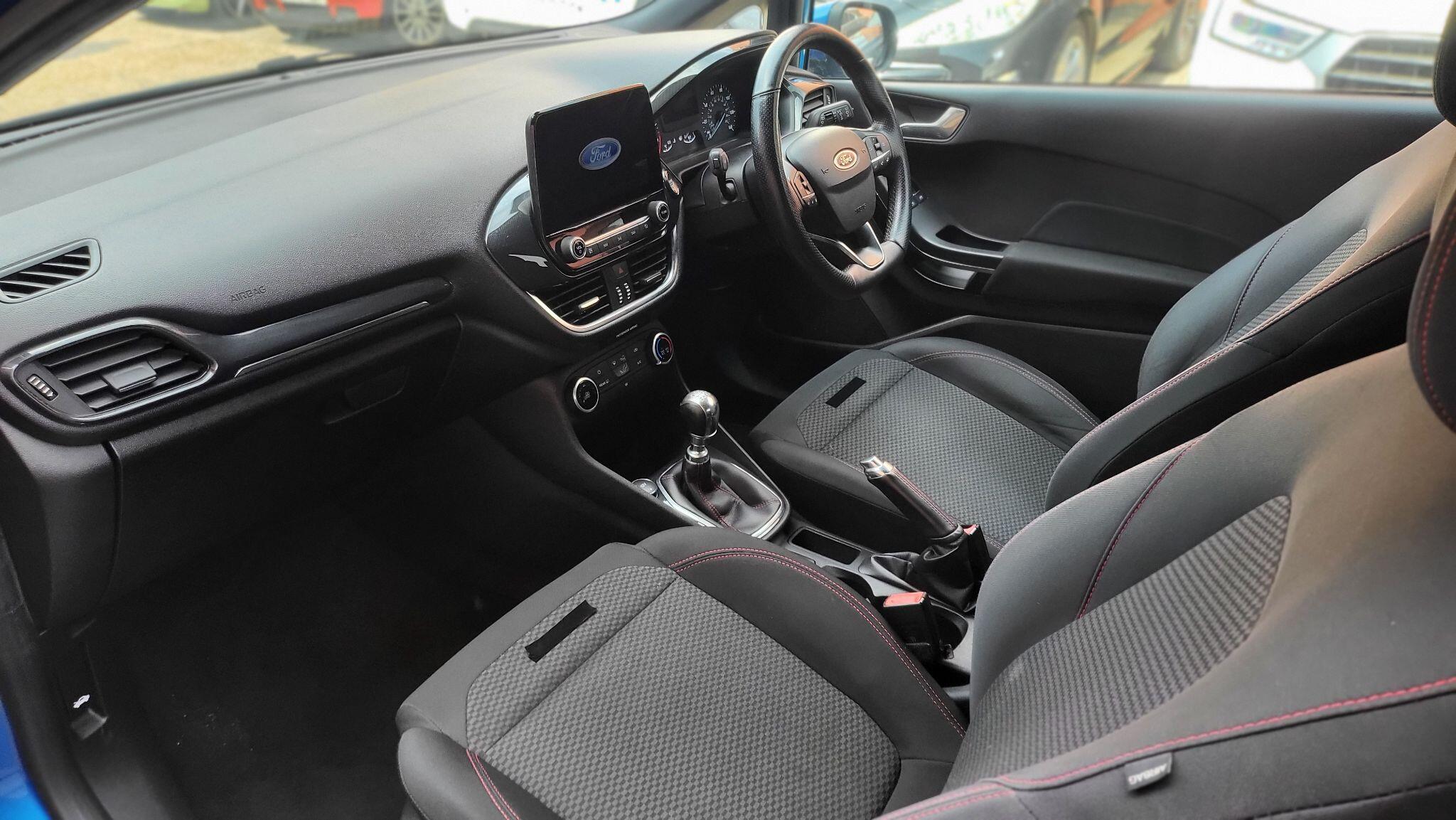 Ford Fiesta view 26