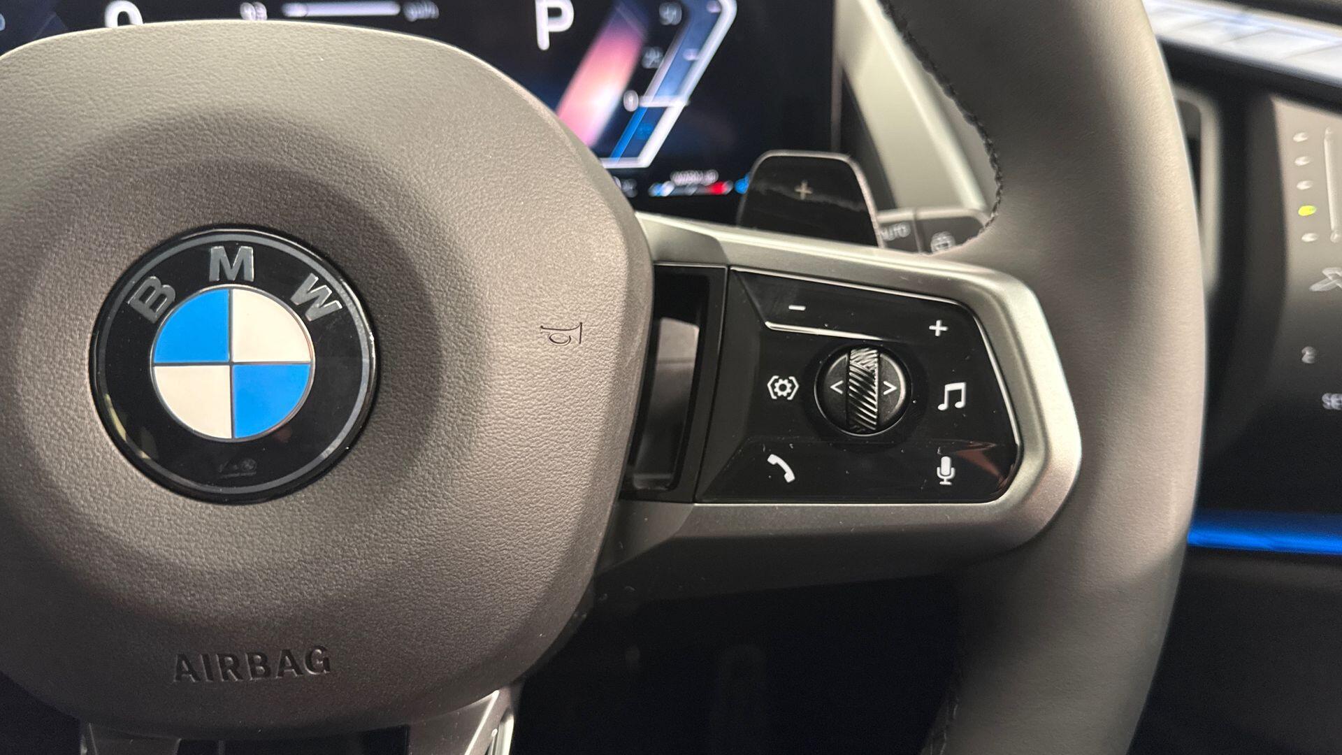 BMW X3 view 18